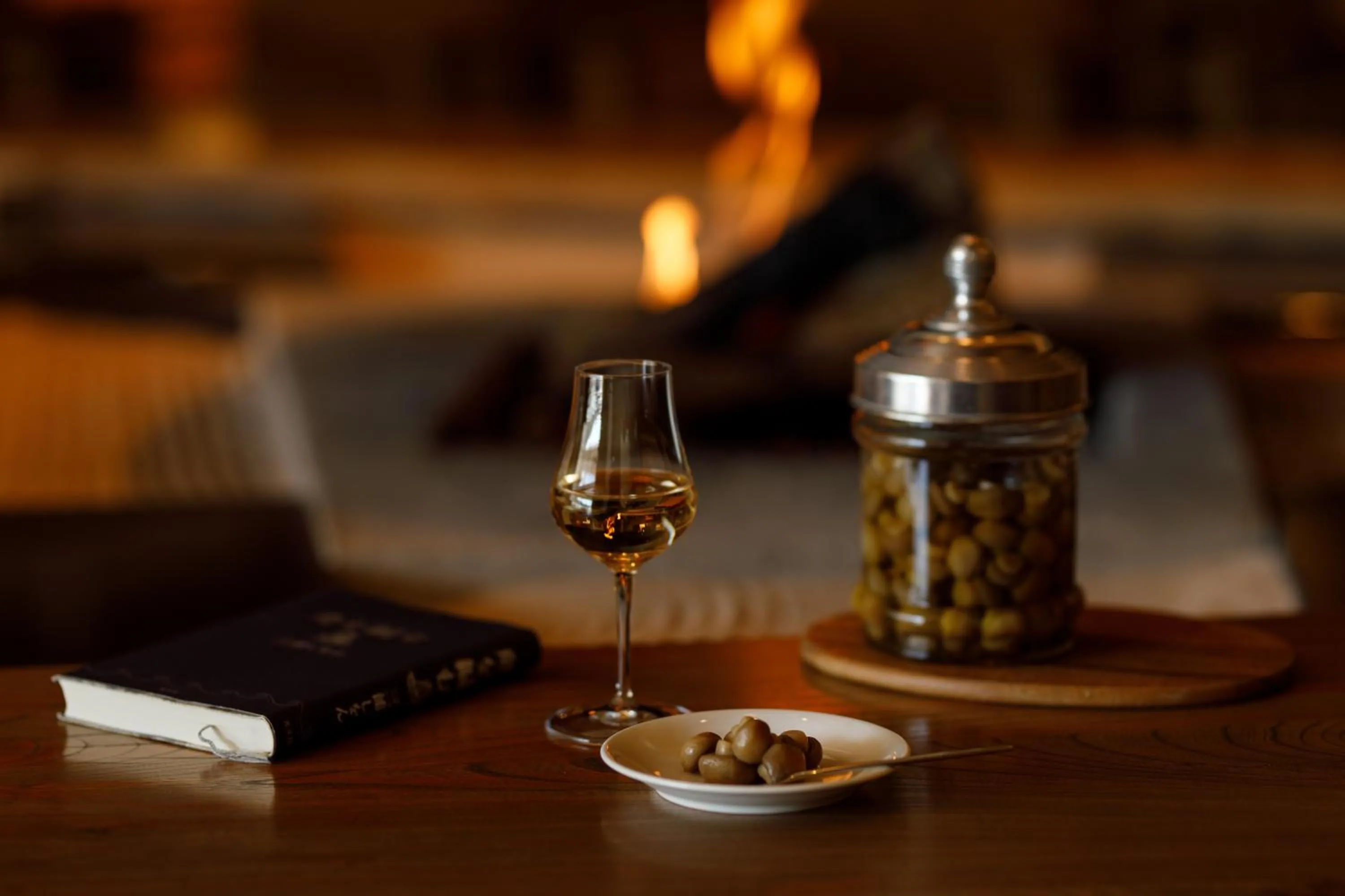 Communal lounge/ TV room in Sakunami Onsen Yuzukushi Salon Ichinobo