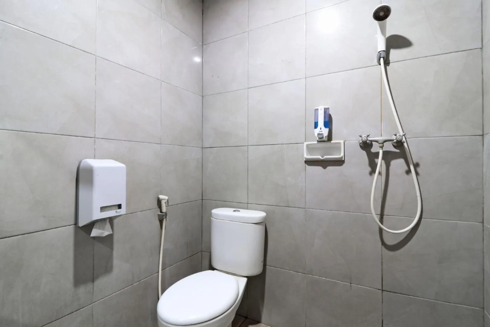 Bathroom in Eve Hotel