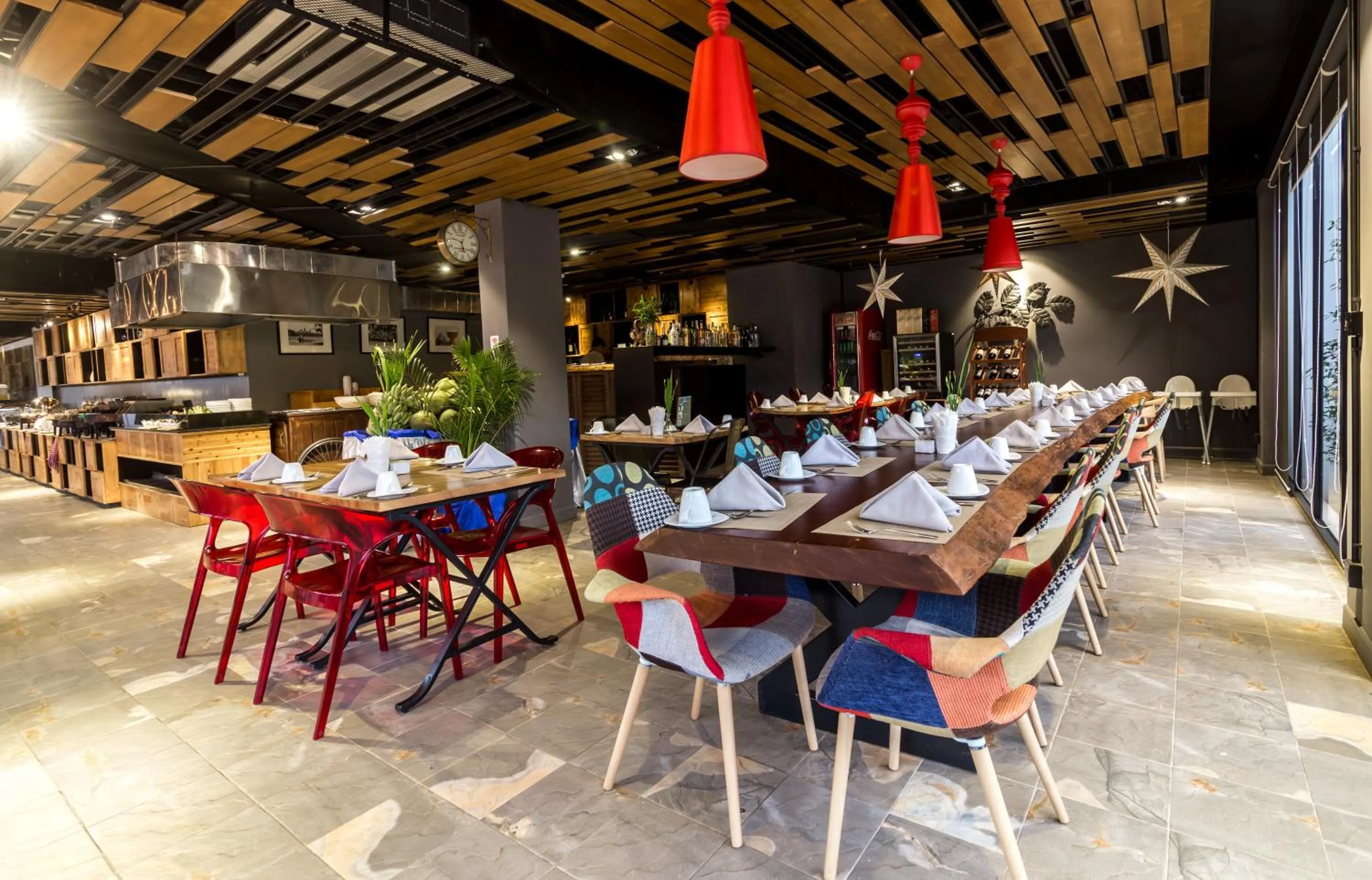 Restaurant/places to eat in Damrei Angkor Hotel