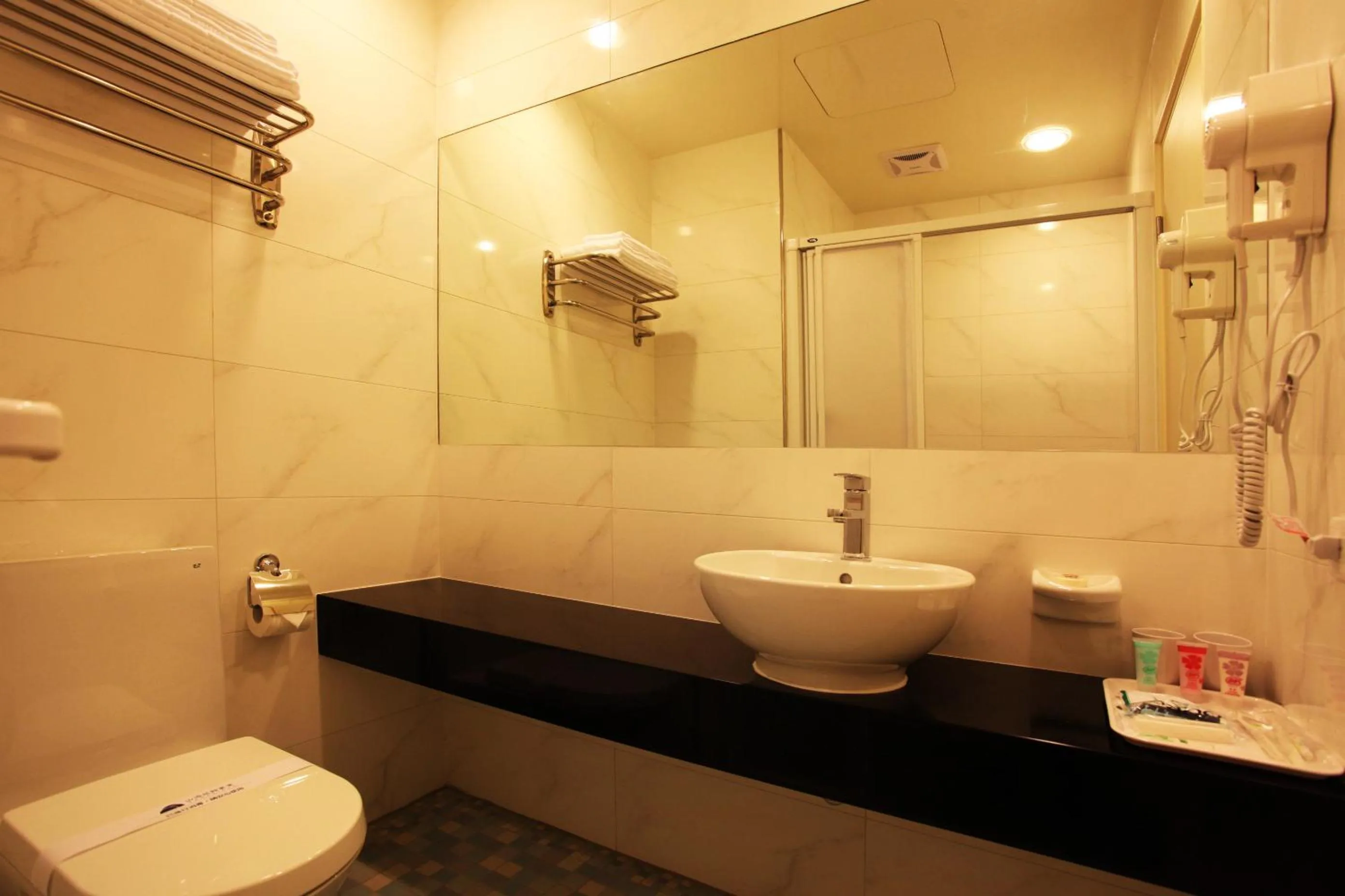 Bathroom in Sankaikan Hotel