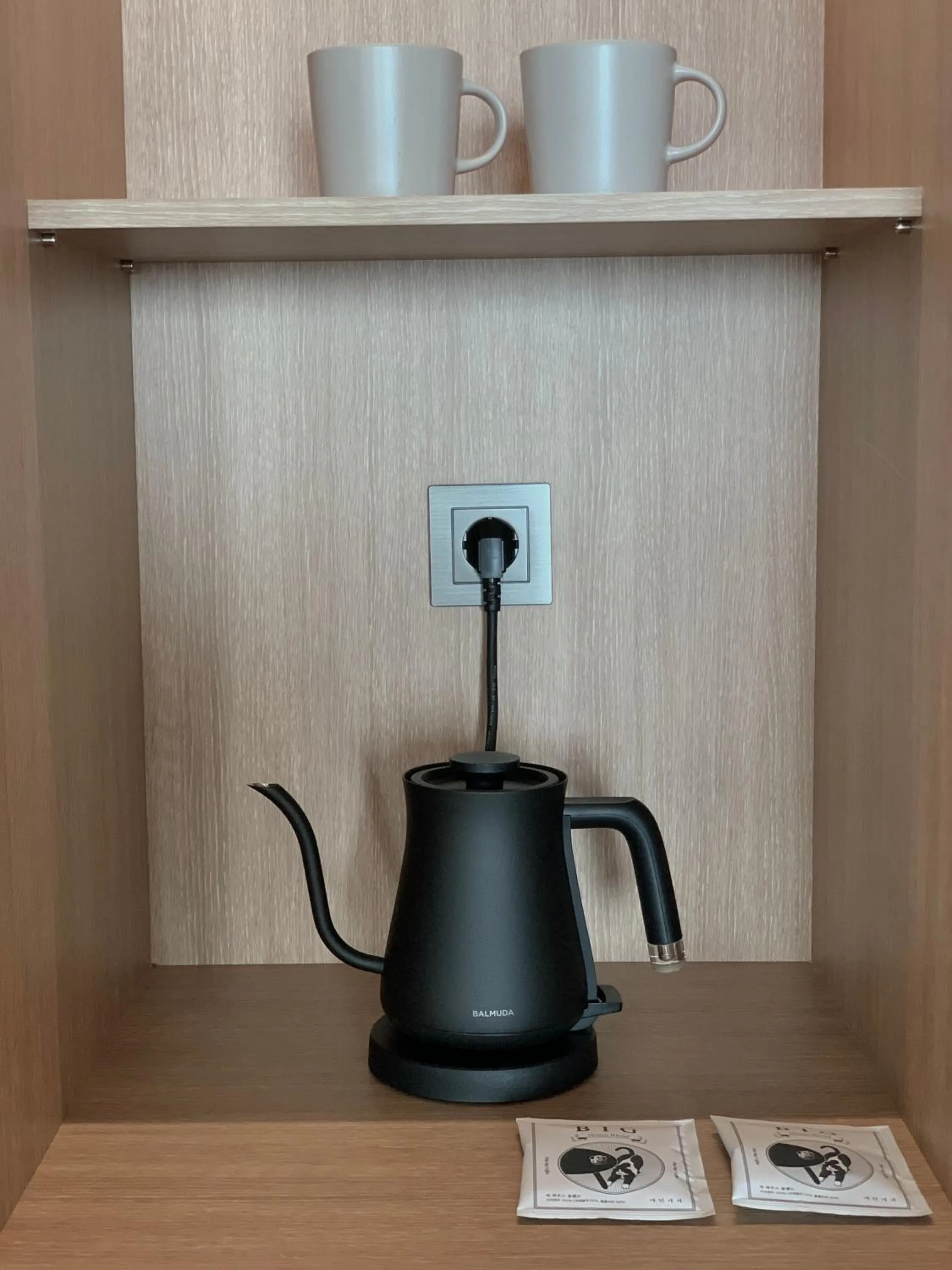 Coffee/tea facilities in Hotel SANG SANG & Private SANG SANG POOL VILLA