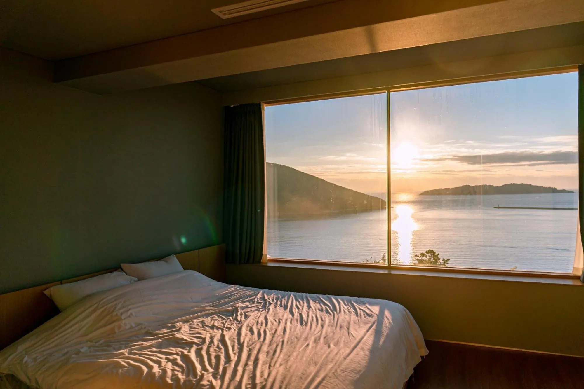 View (from property/room), Bed in Hotel SANG SANG & Private SANG SANG POOL VILLA