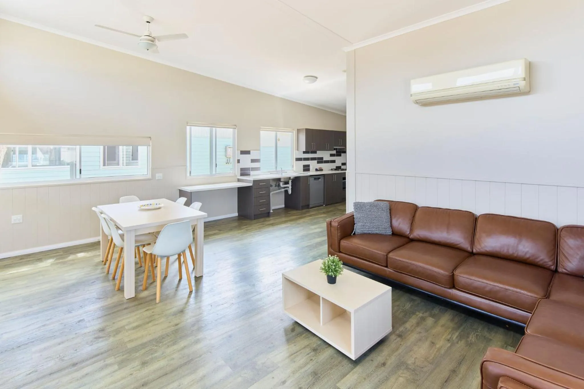 Kitchen or kitchenette in RAC Cervantes Holiday Park