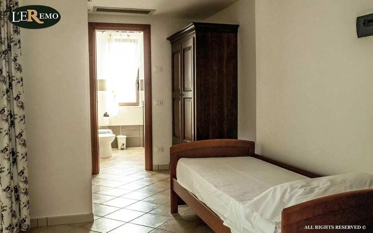 Photo of the whole room in L'Eremo Country House