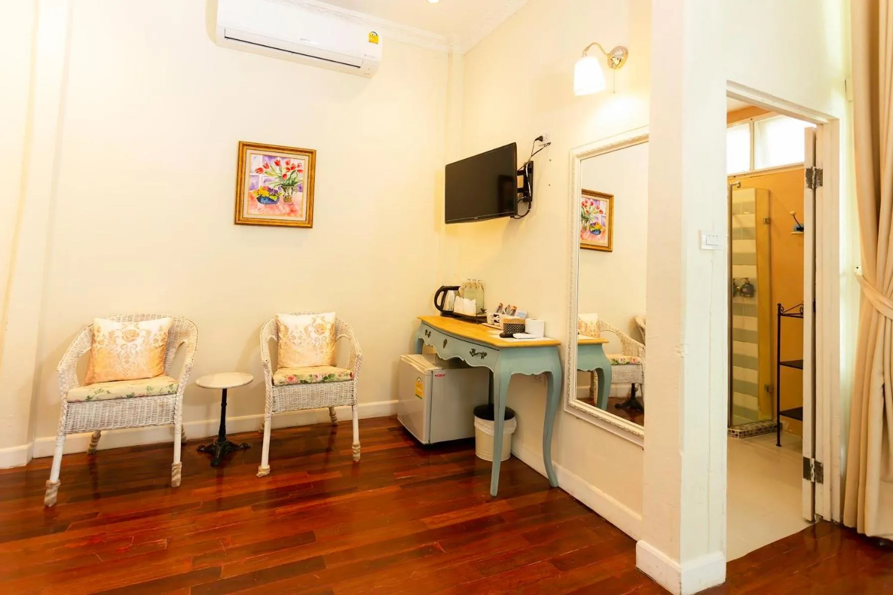 Bedroom in Nai Suan Bed and Breakfast