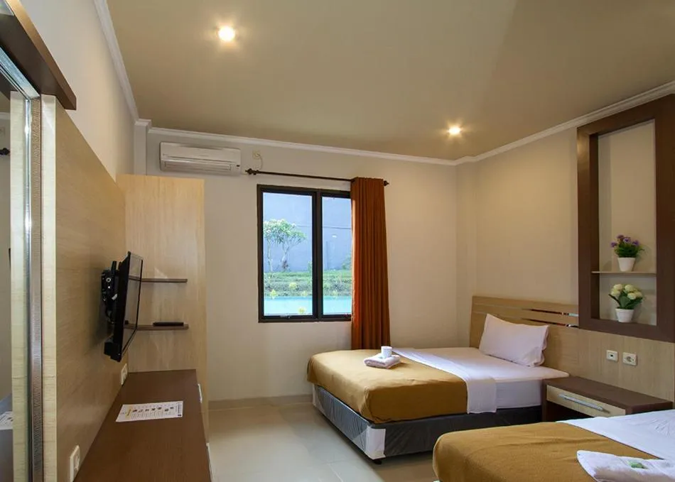 Grand Senggigi Hotel