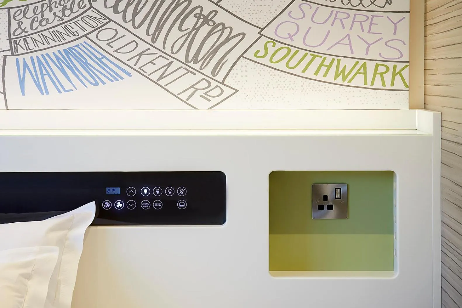 Bedroom, Bed in hub London - Goodge Street