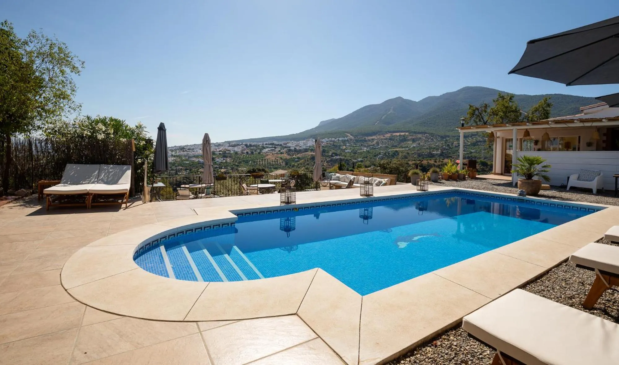 Property building in Bed And Breakfast Mirador Infinito