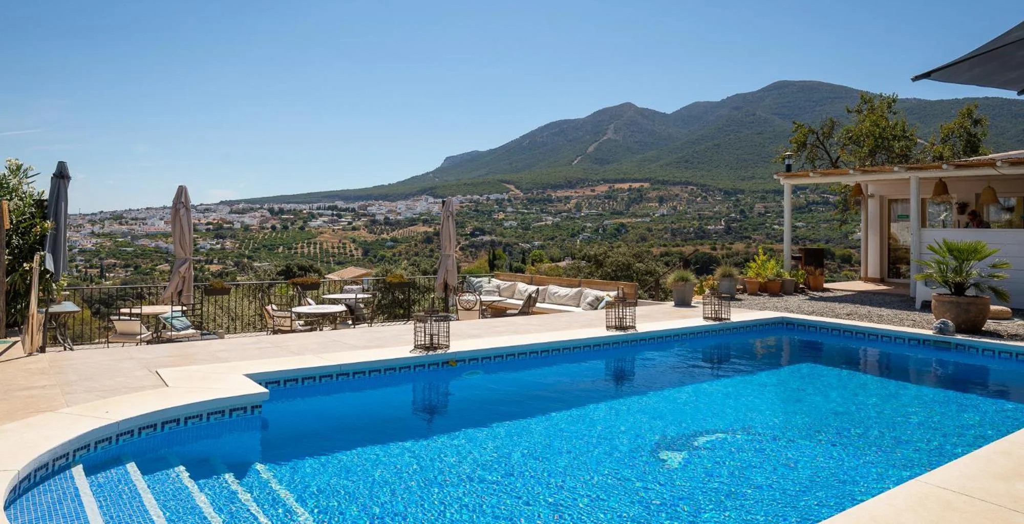 Property building in Bed And Breakfast Mirador Infinito