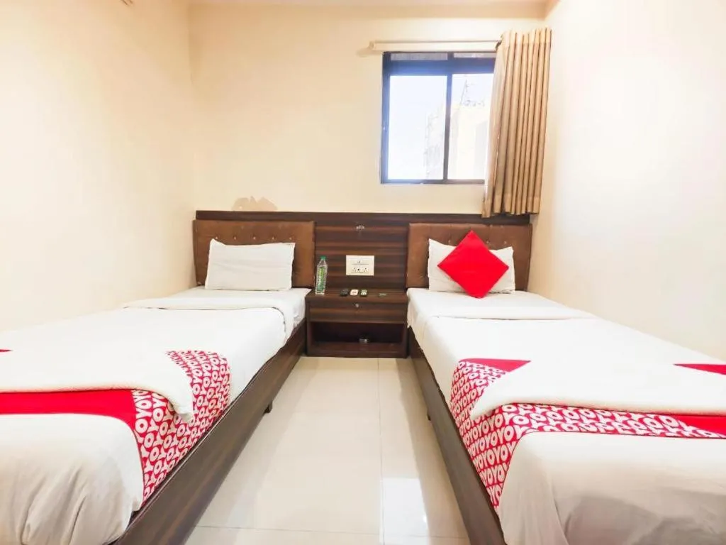 Bedroom, Bed in Hotel Avion Park Executive