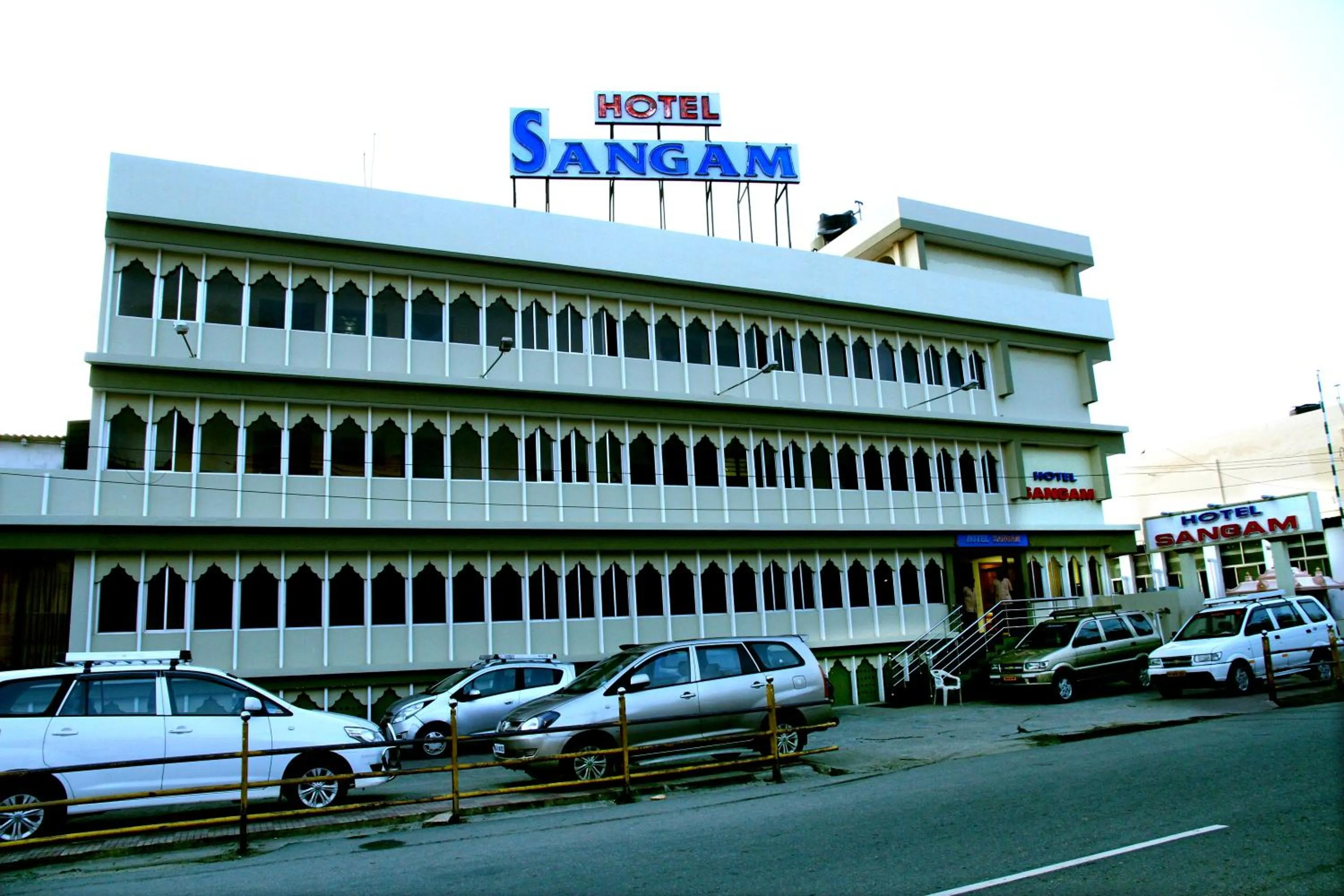 Facade/entrance in Hotel Sangam