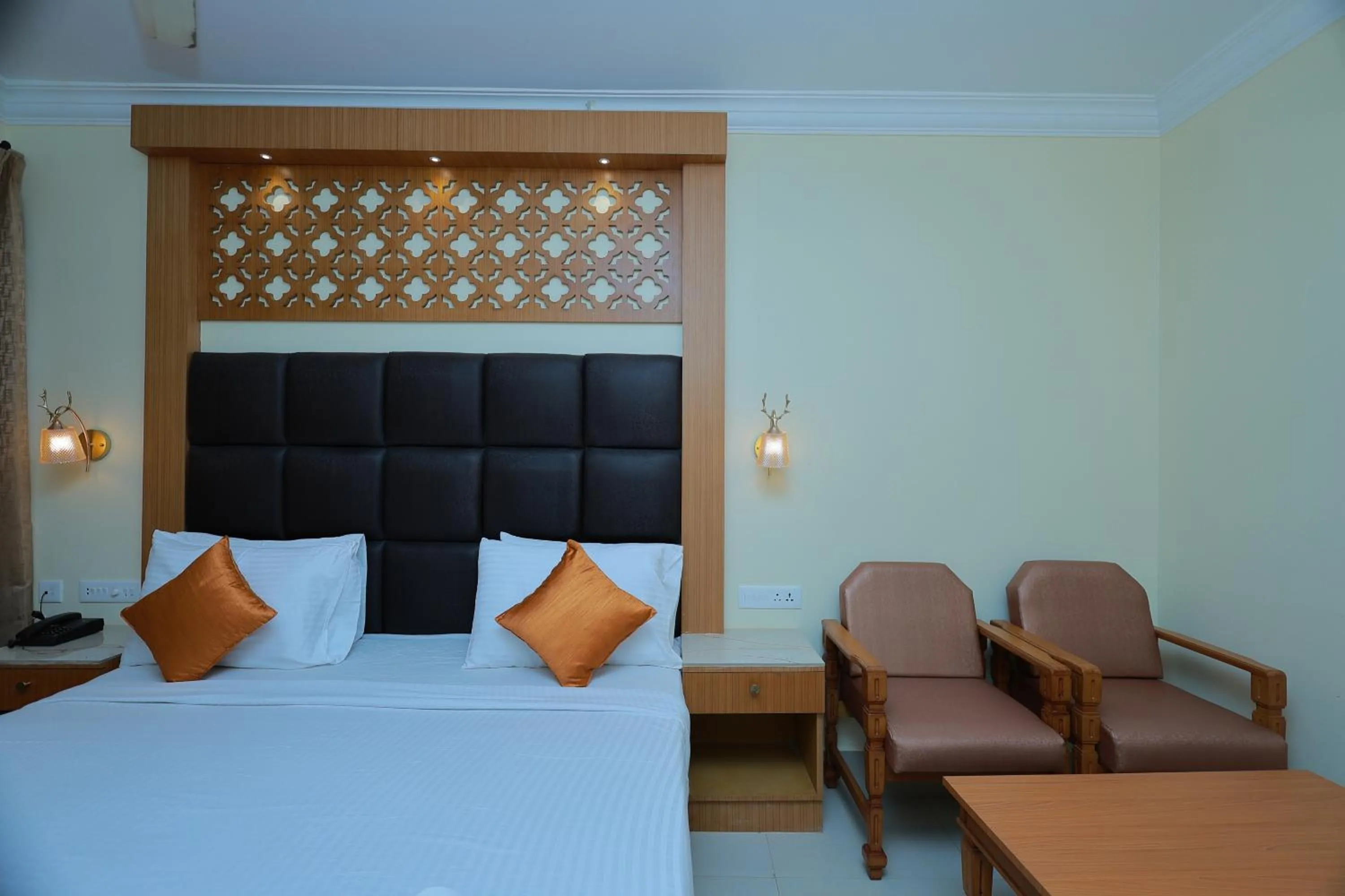Bed in Hotel Sangam
