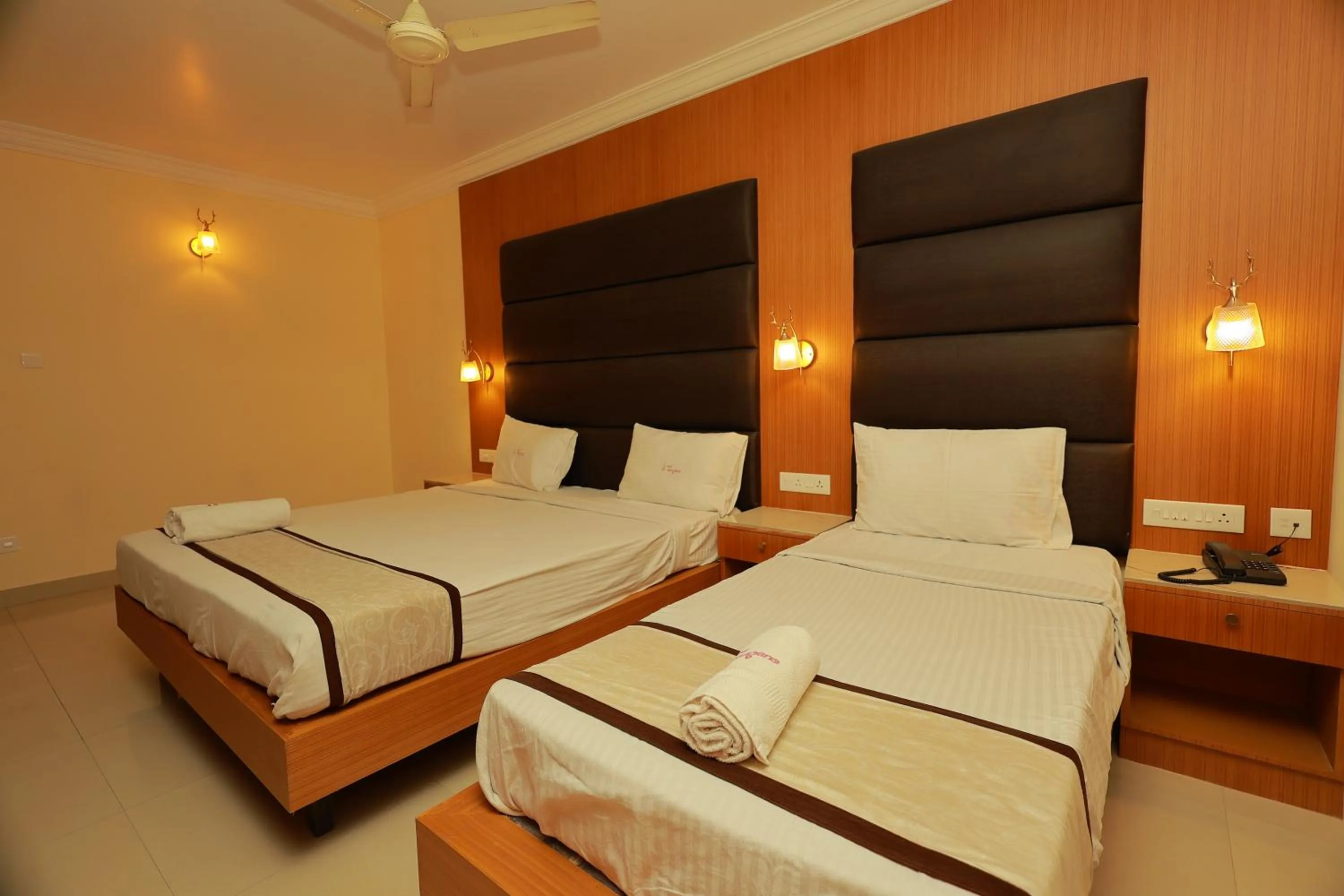 Bed in Hotel Sangam
