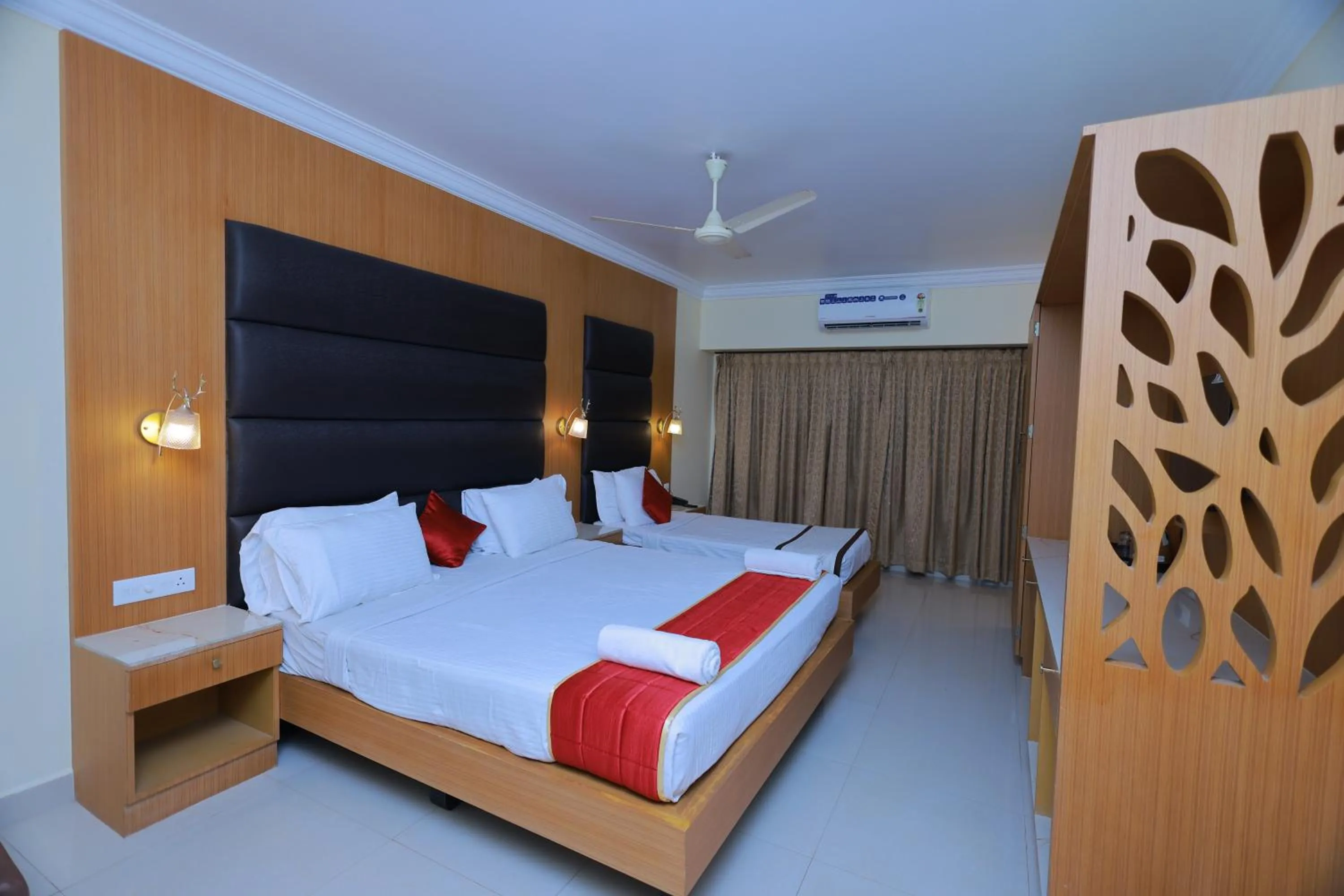 Bed in Hotel Sangam