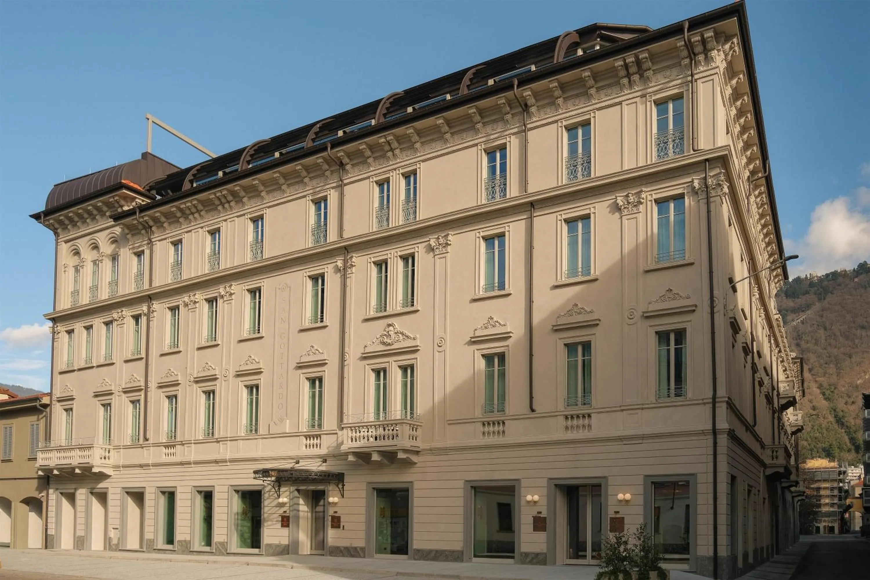 Palazzo San Gottardo Lake Como, a Radisson Collection Hotel