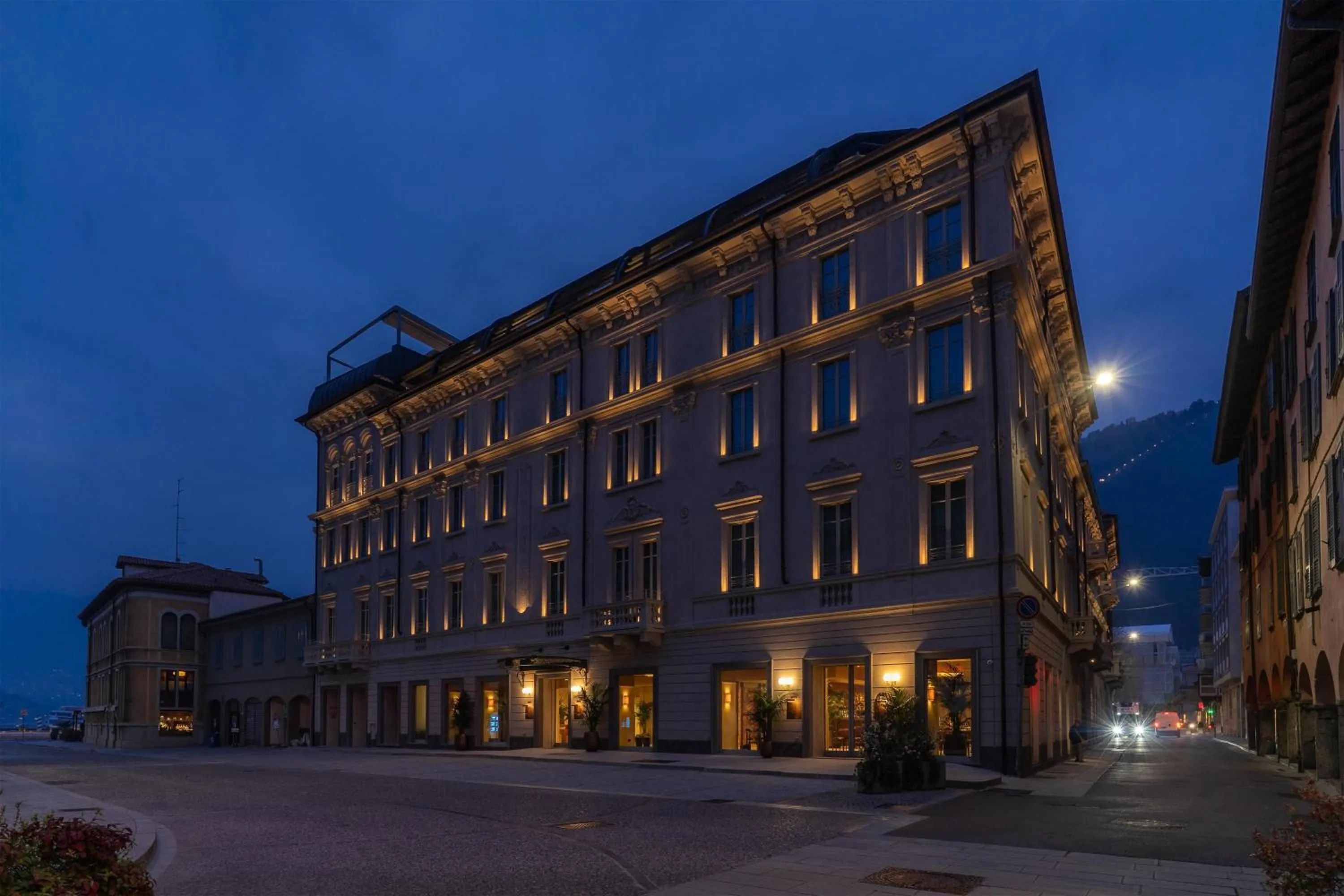 Palazzo San Gottardo Lake Como, a Radisson Collection Hotel
