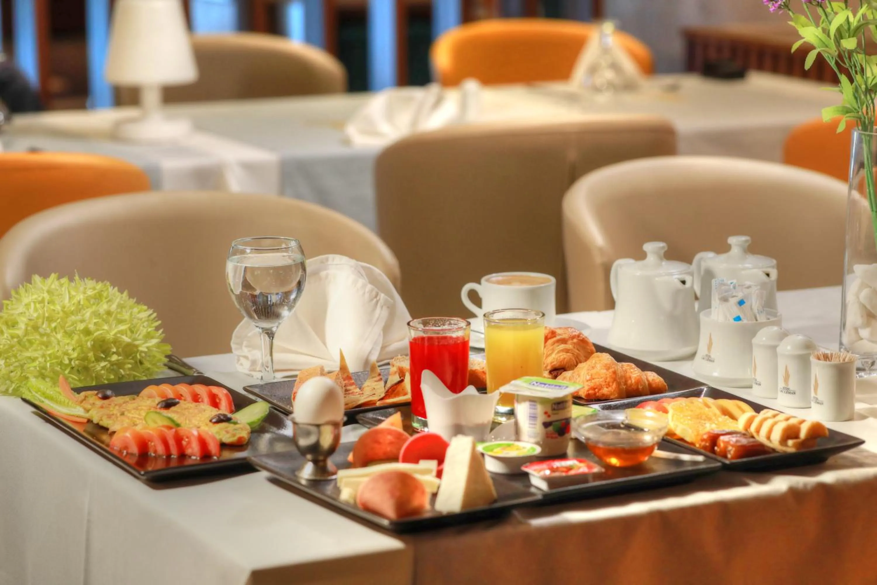 Breakfast in Hotel Lac Leman, LES BERGES DU LAC