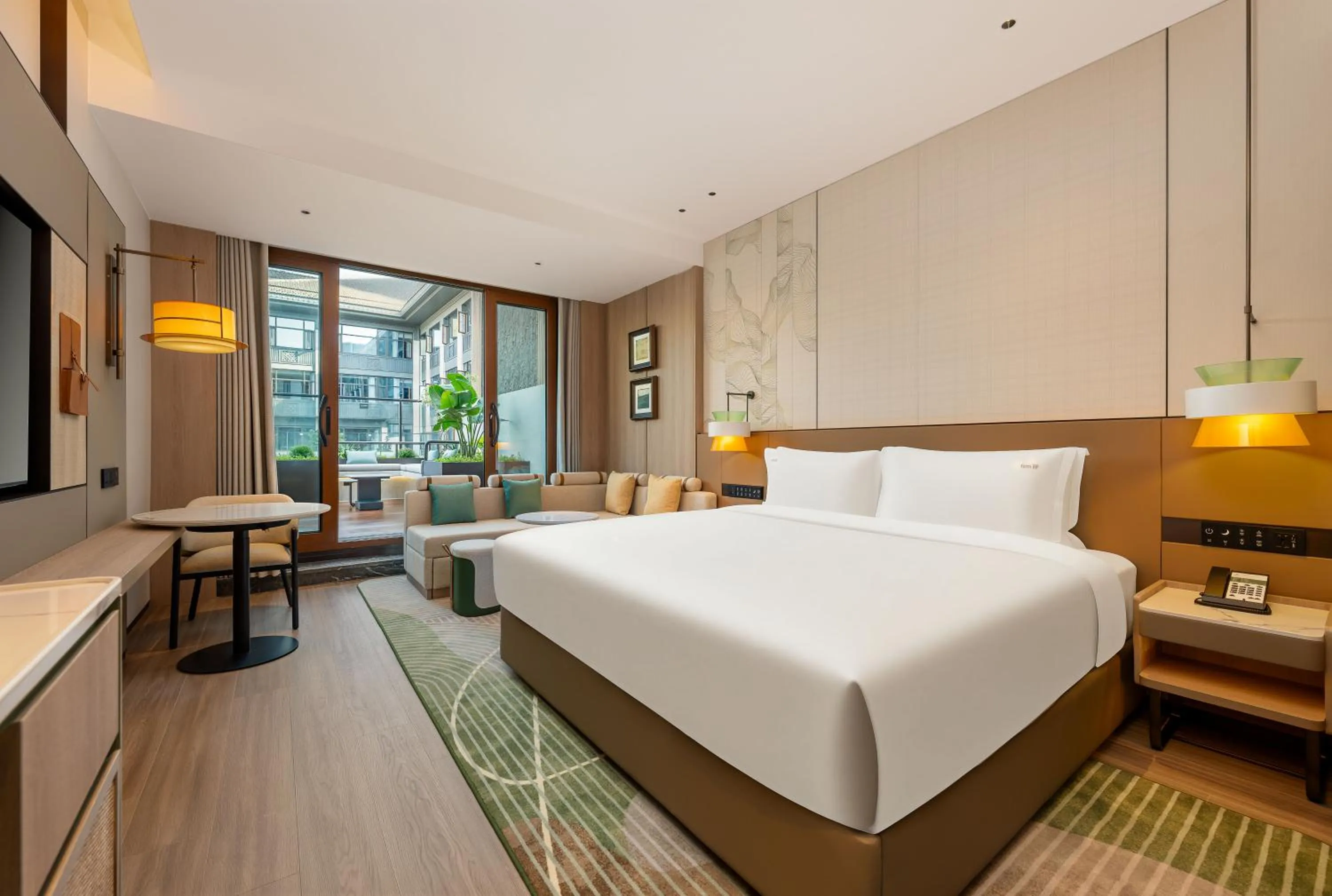 Standard King Room with Mountain View and Balcony in Holiday Inn Ningde Jiaocheng by IHG