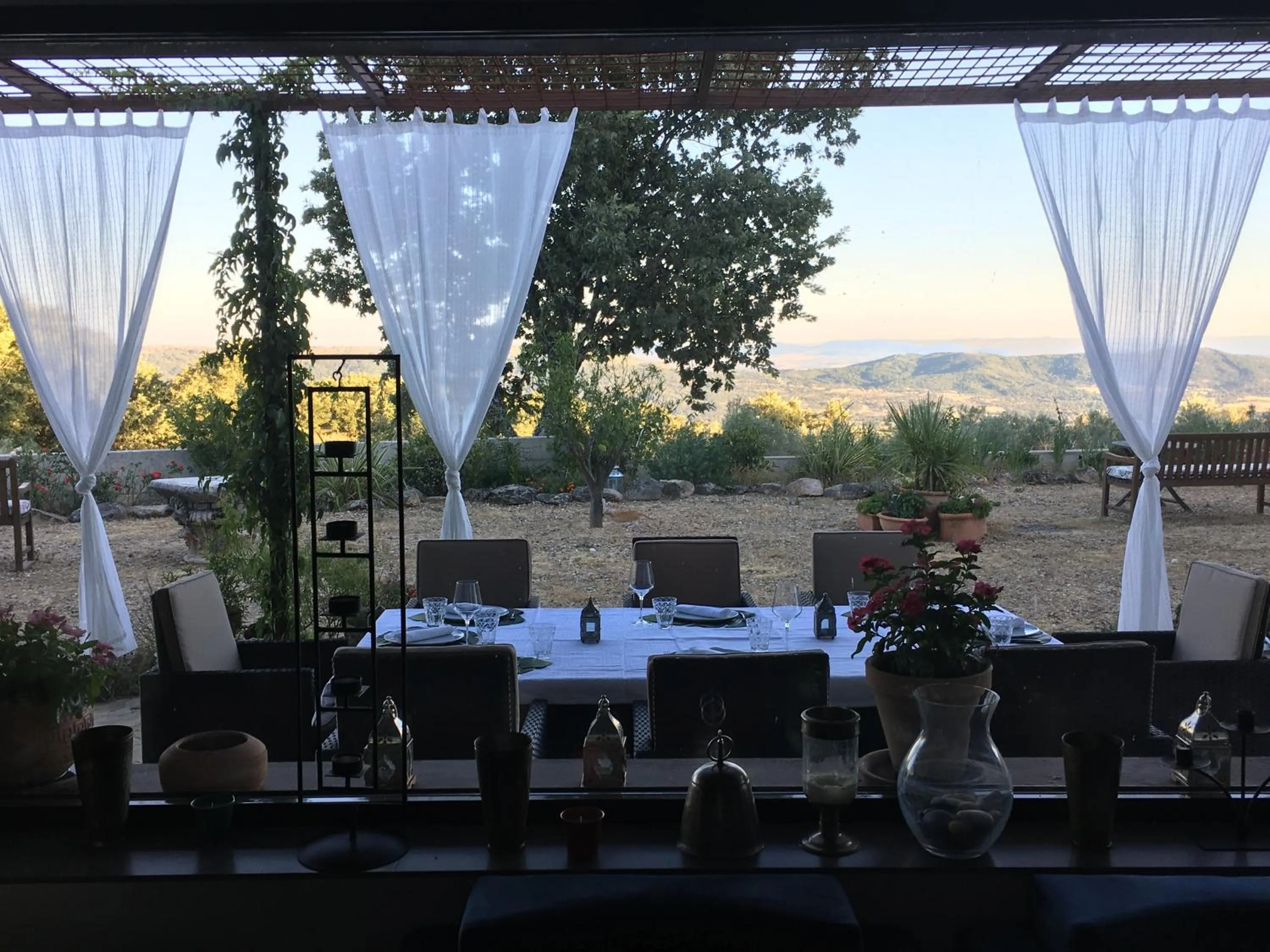 Property building in El Sosiego