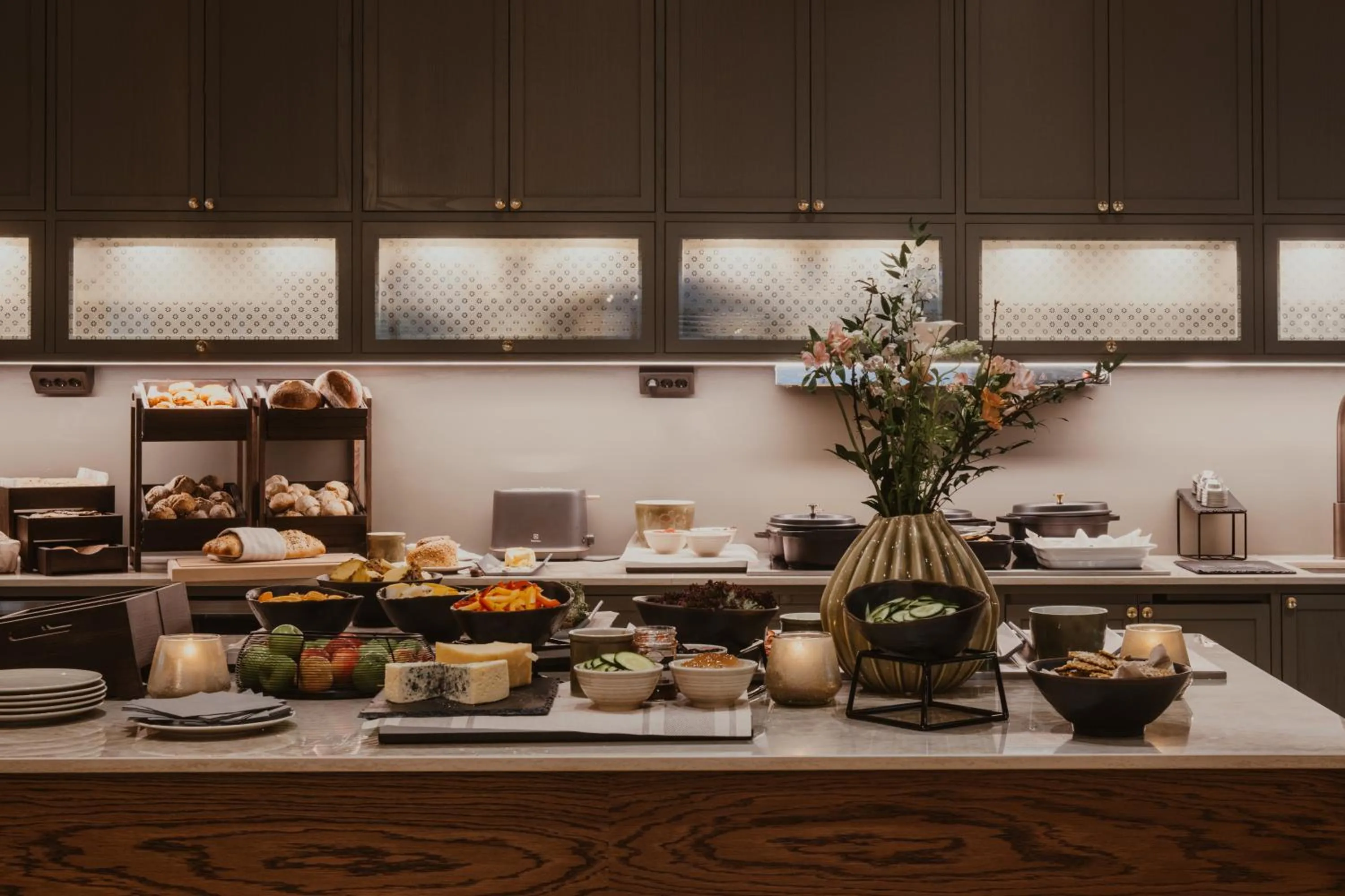 Buffet breakfast in Home Hotel Baltzar