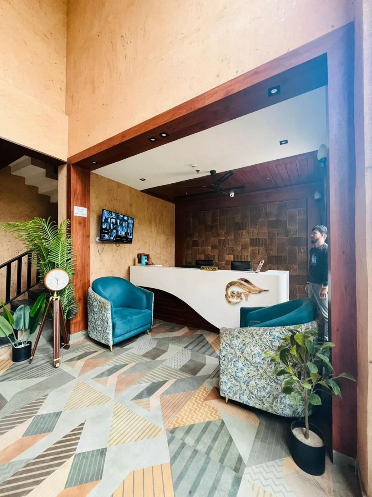 Hotel Sky Inn