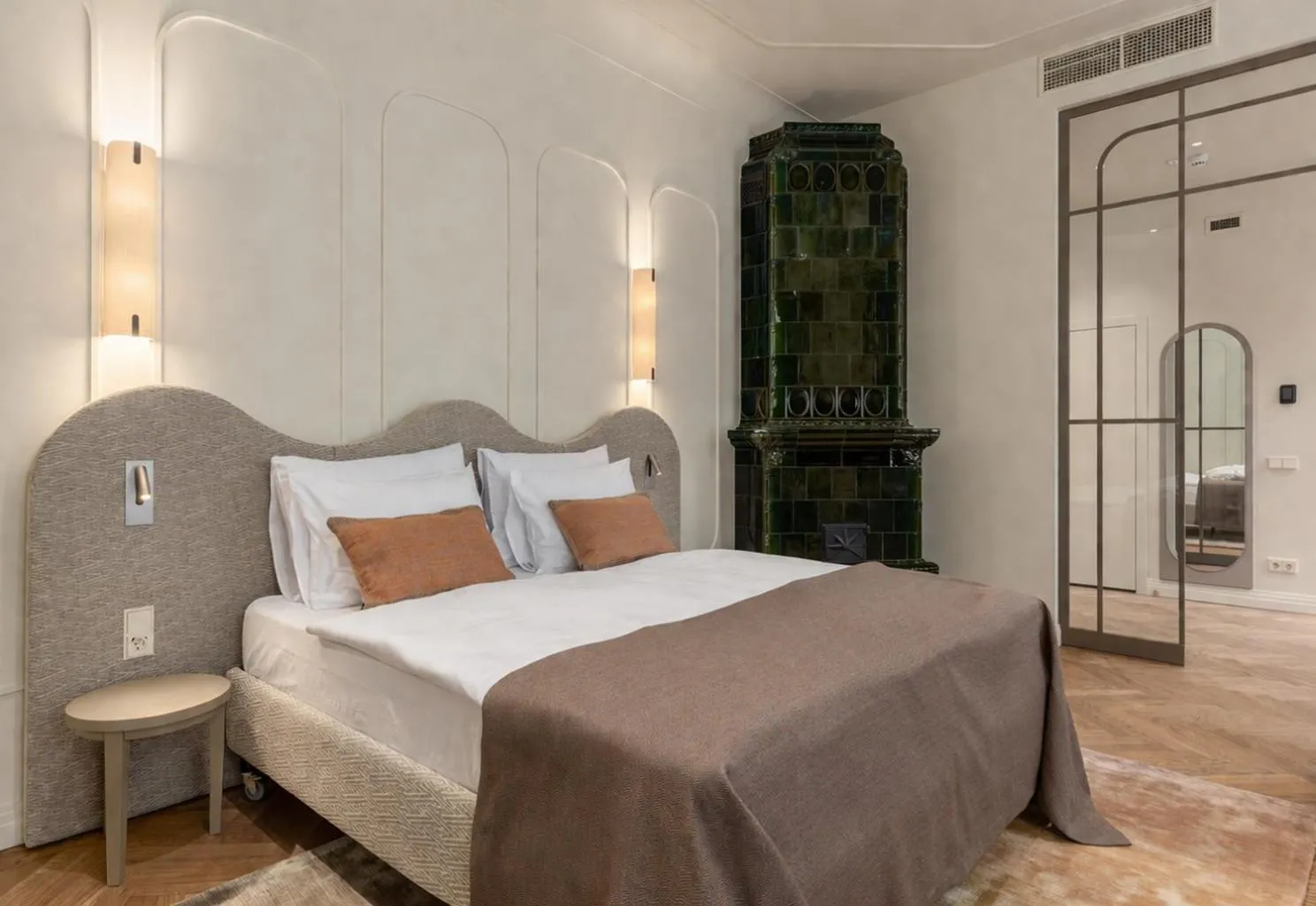 Bed in Carillon Aparthotel - Keystone Collection, opened December 2025
