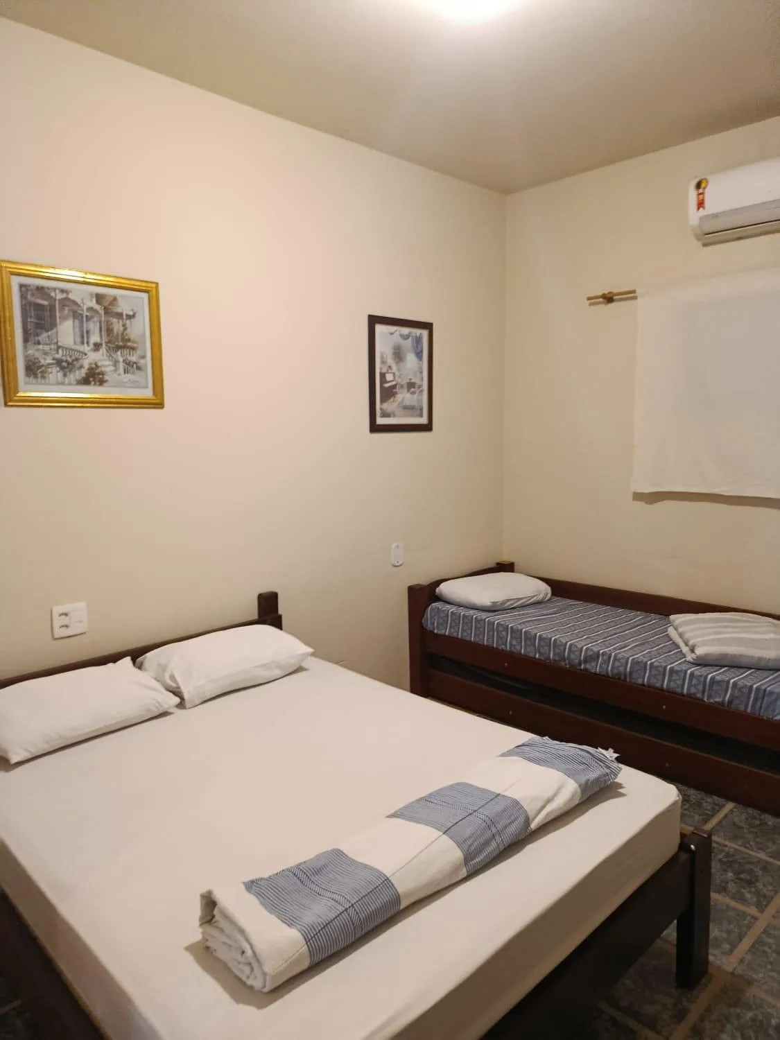 Bed in Apartamentos Canoeiro