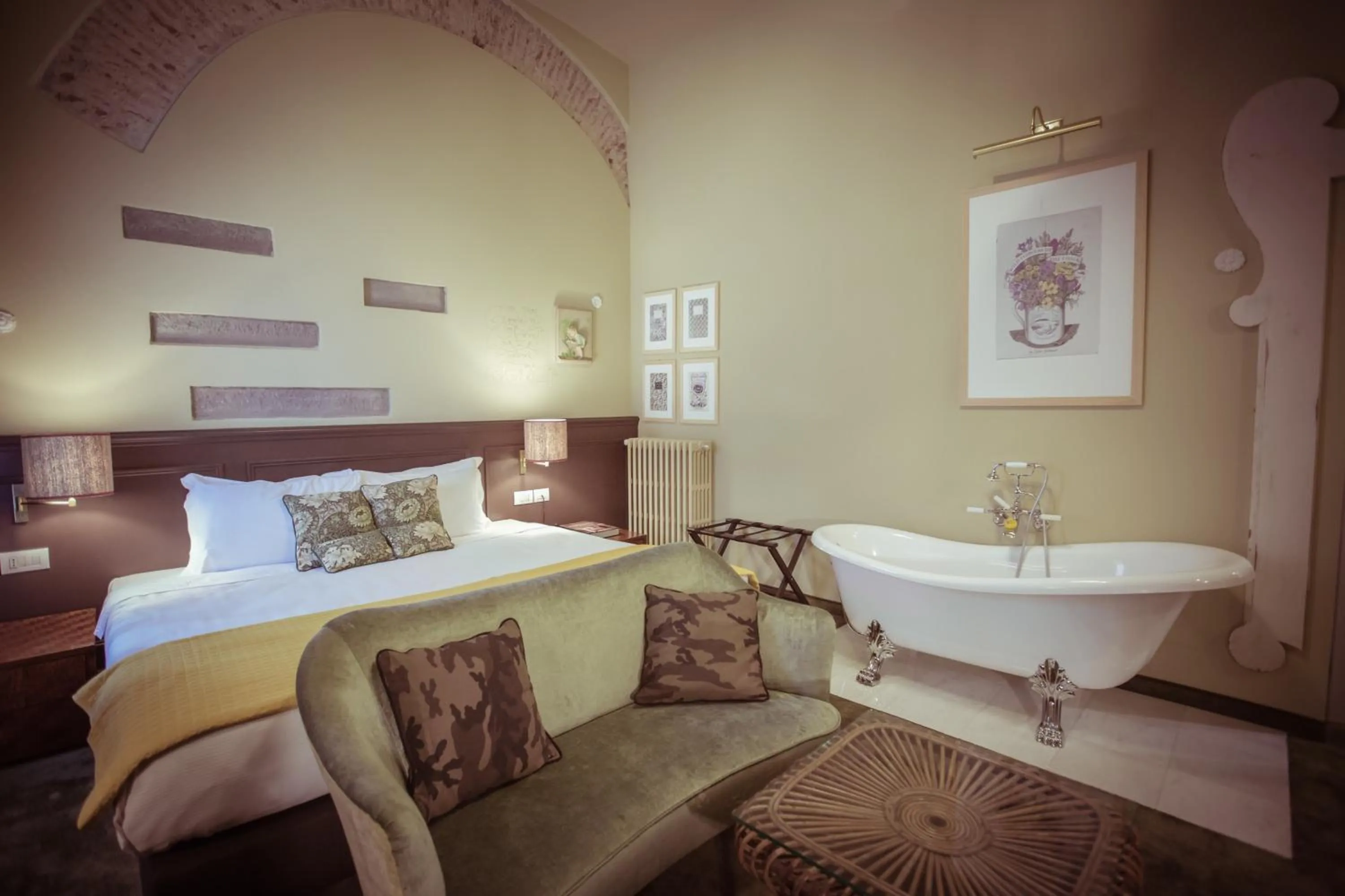 Bedroom, Bed in AdAstra Suites