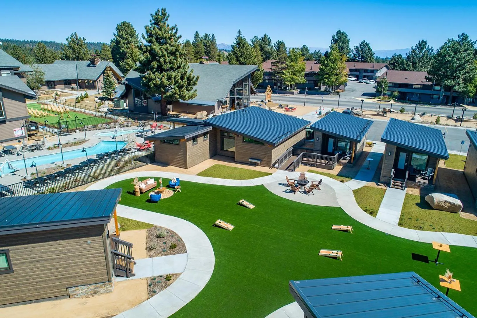 Property building in Outbound Mammoth