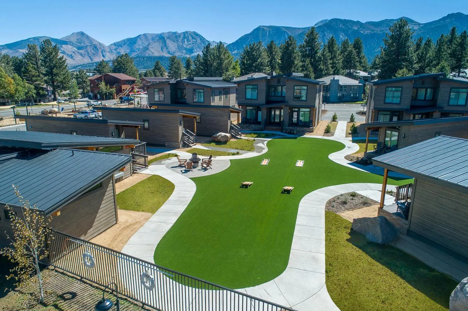 Day in Outbound Mammoth