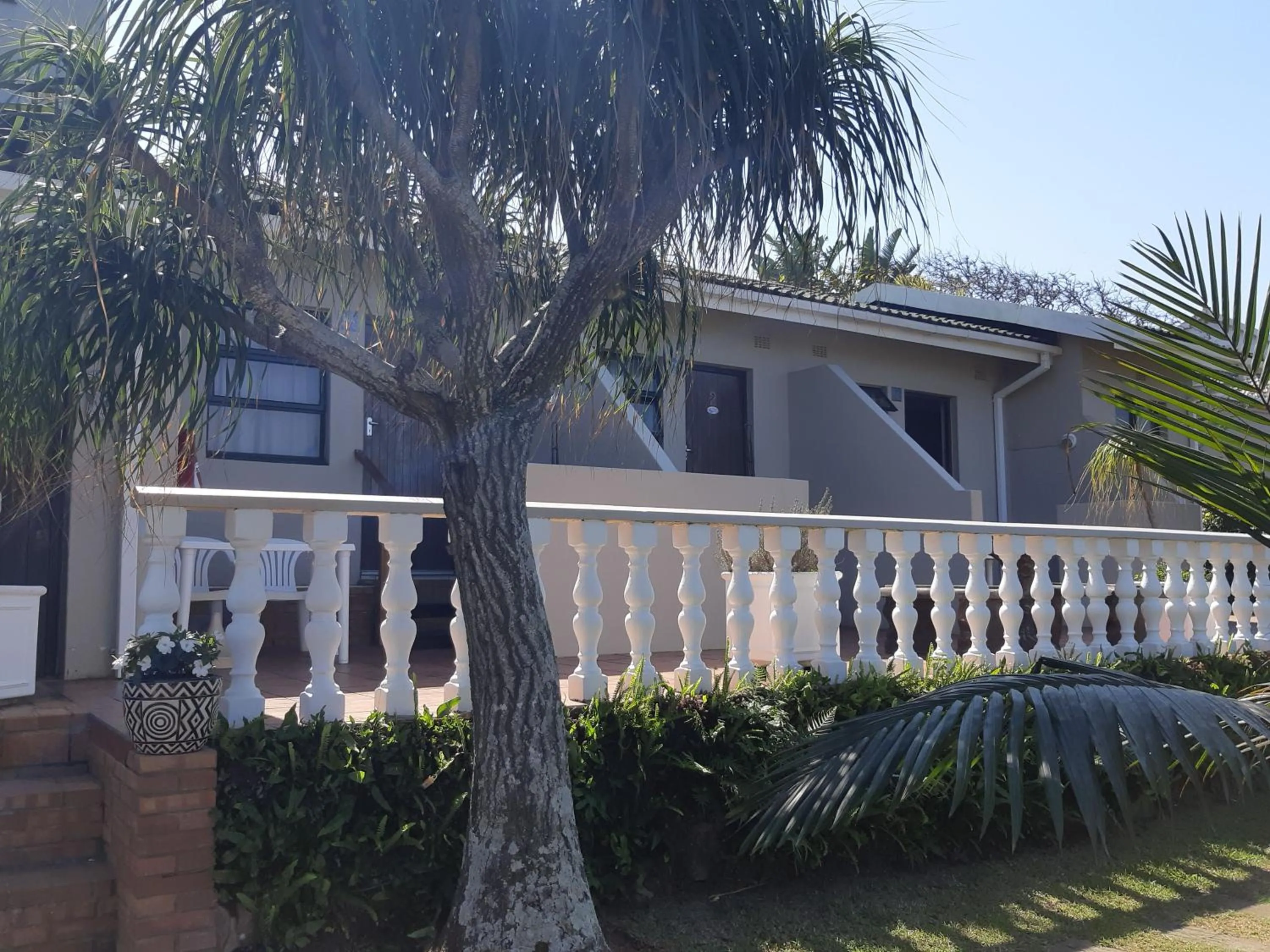 Facade/entrance in Zuider Zee Guest House