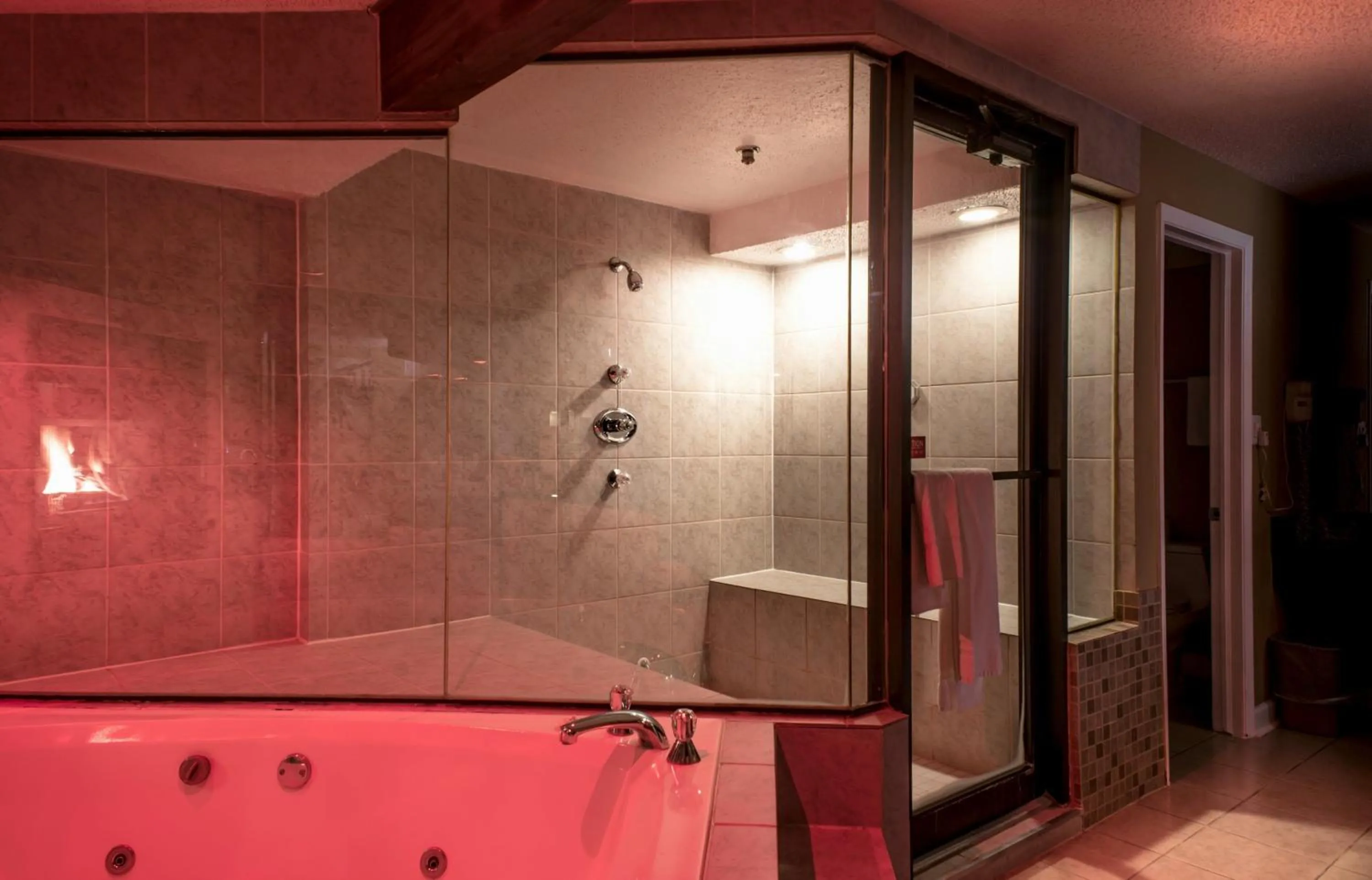 Essence Suites