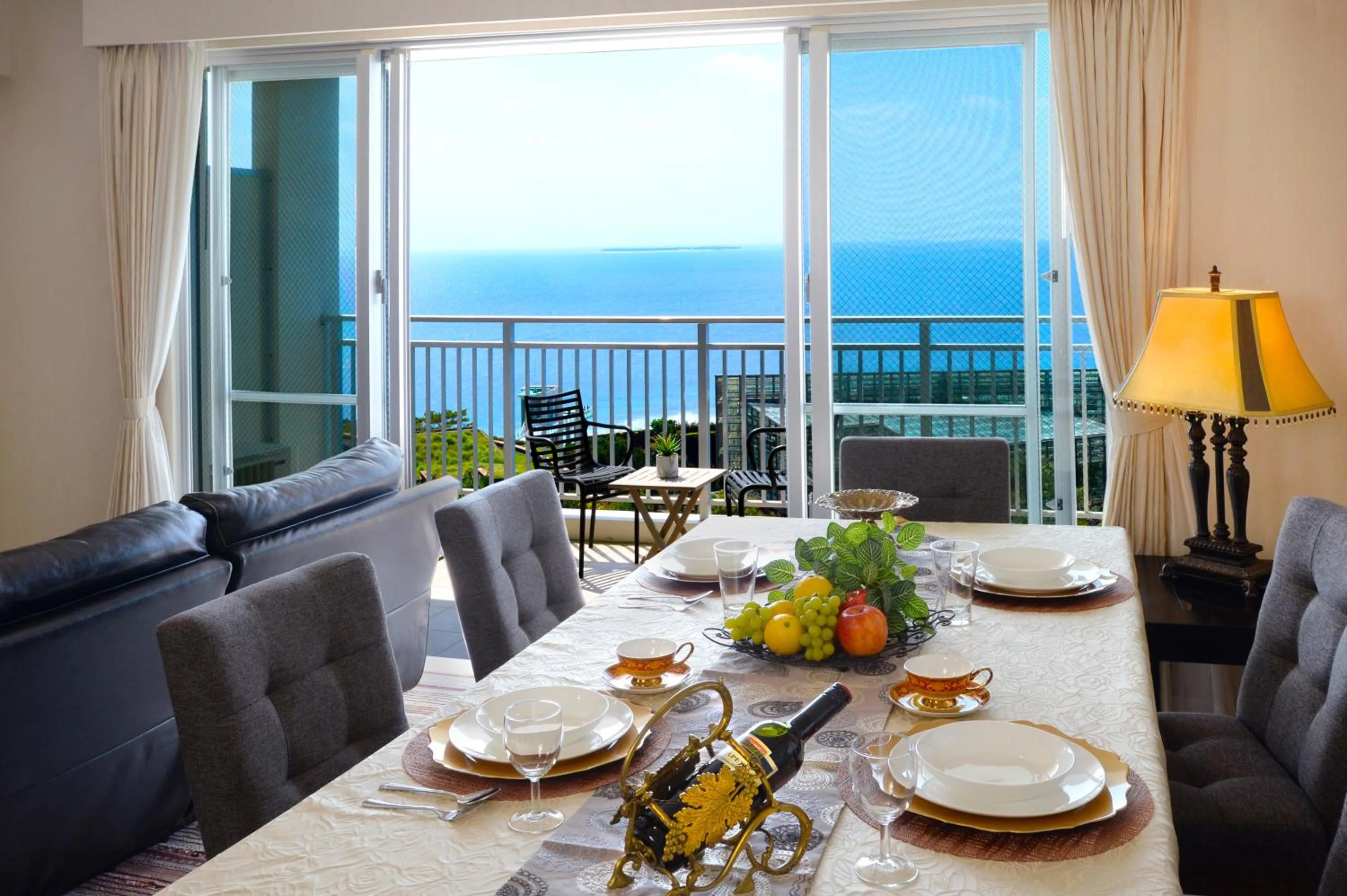 Dining area in Wisteria Condominium Resort