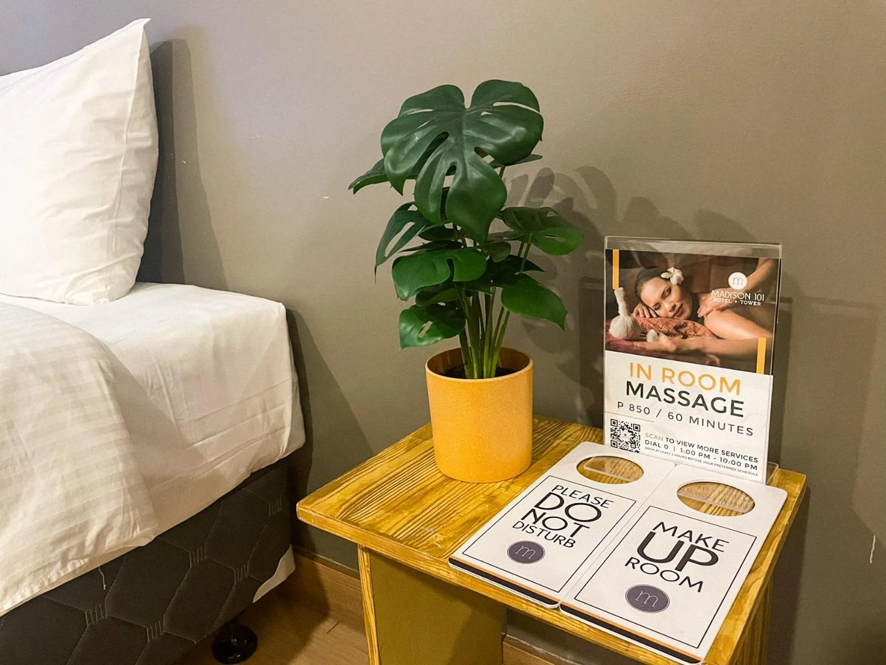 Decorative detail, Bed in Madison 101 Hotel + Tower