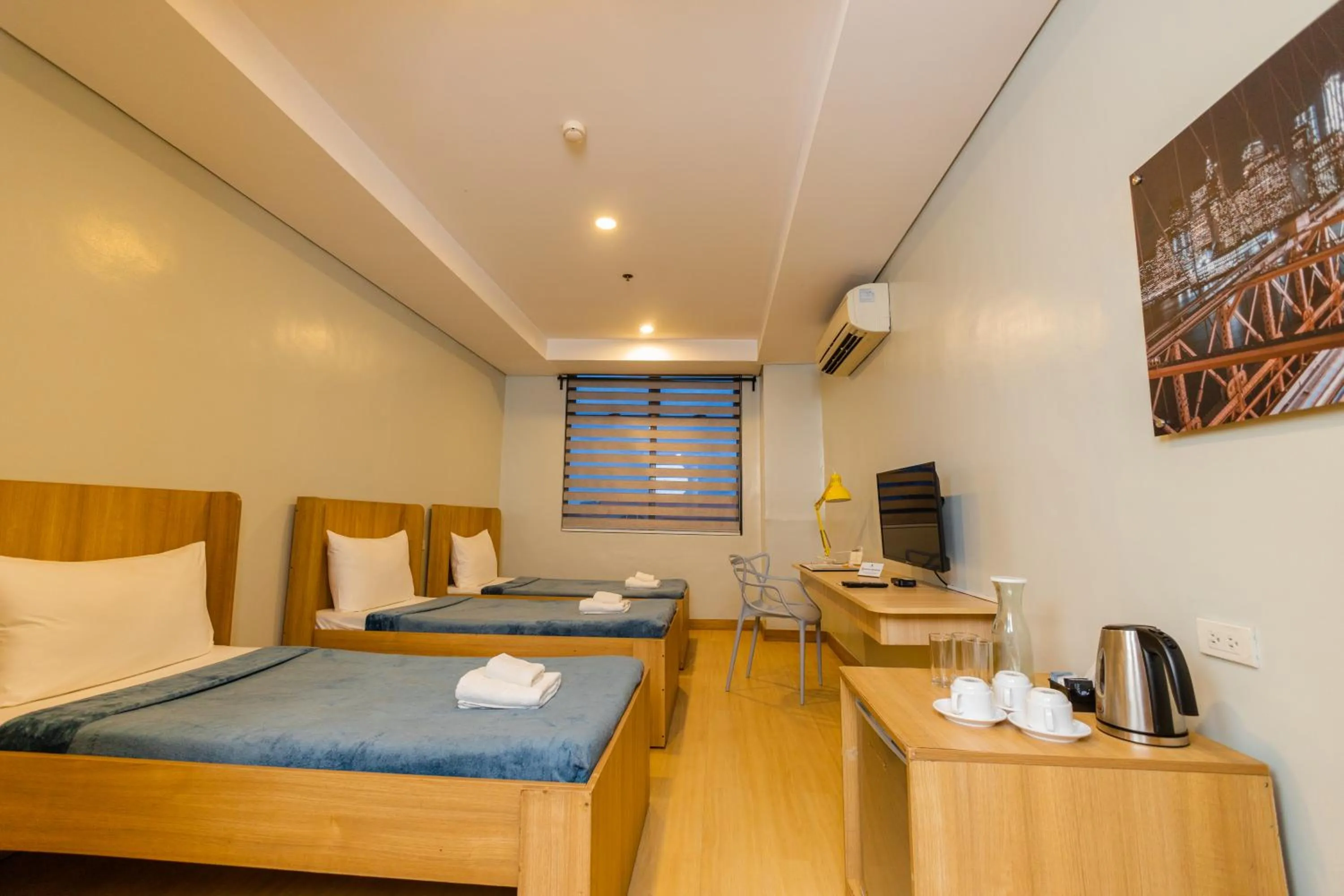 Bed in Madison 101 Hotel + Tower