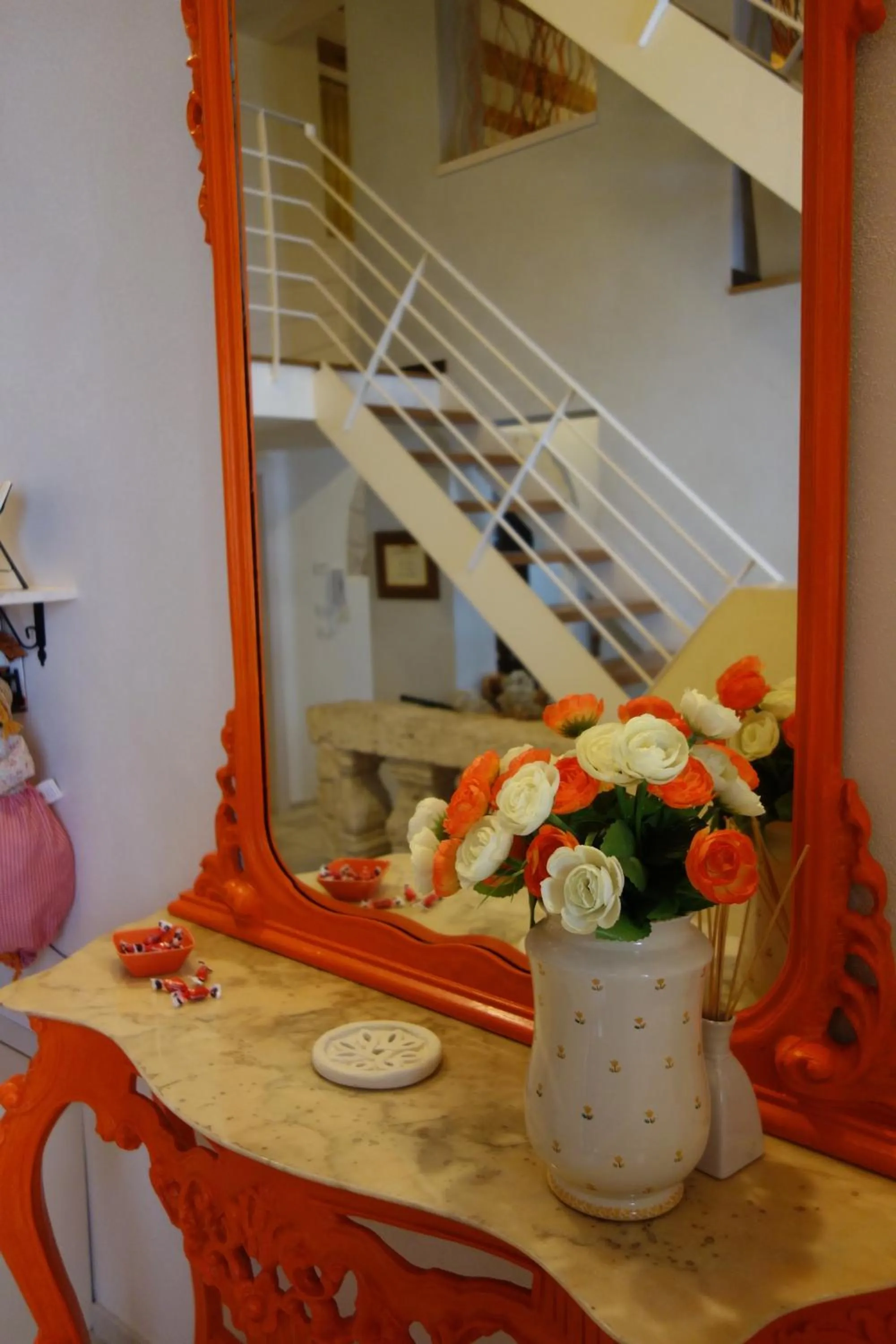 Decorative detail in B&B Al Duomo