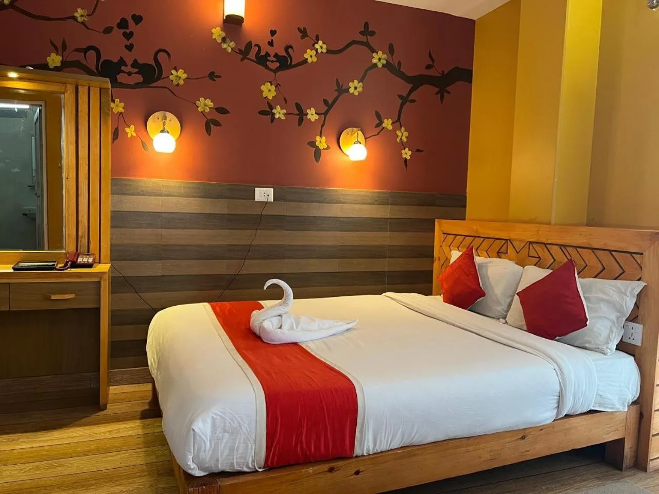 Bed in Hotel Fewa Suites Pvt Ltd