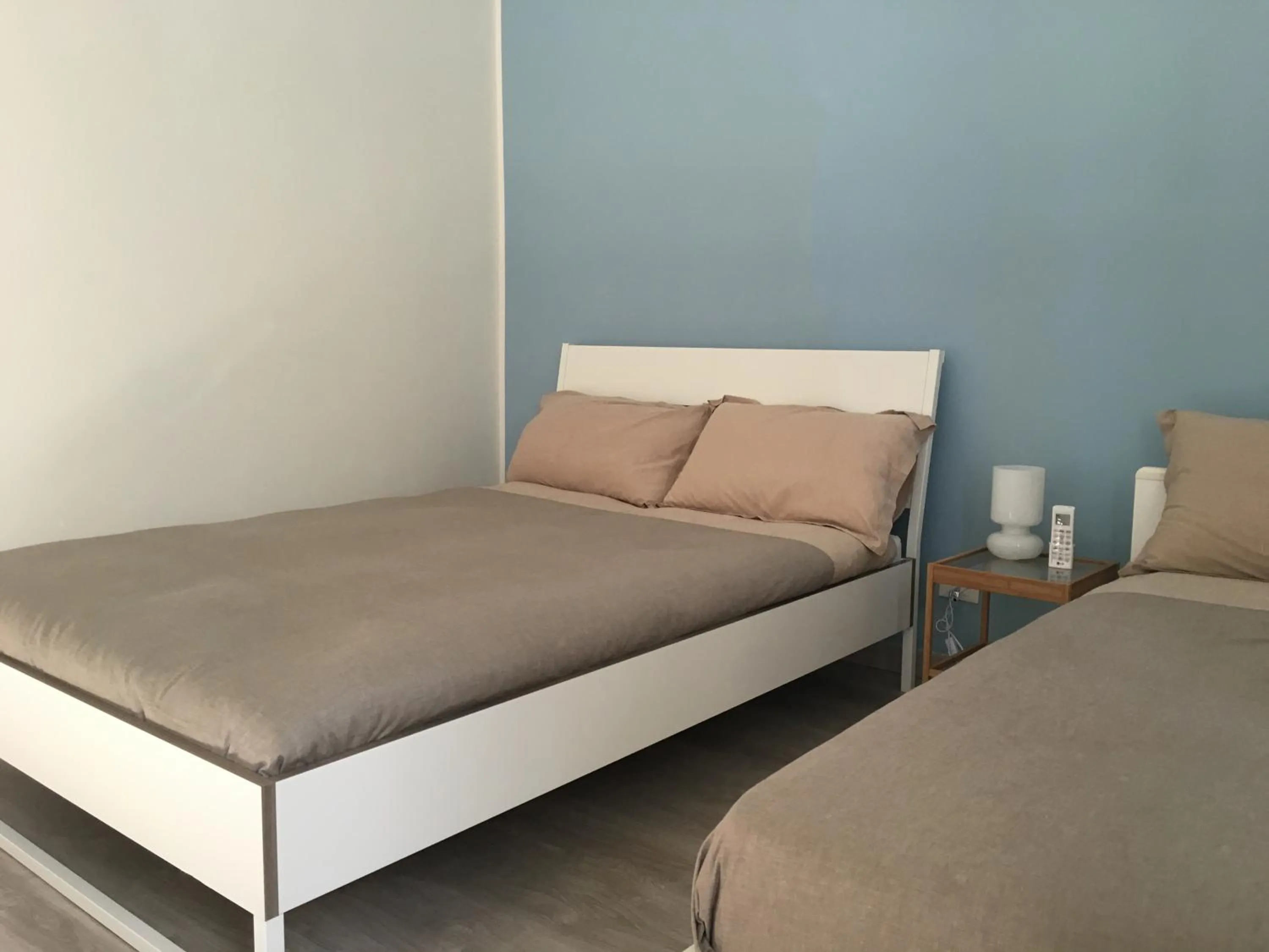 Bedroom, Bed in Romano Rooms