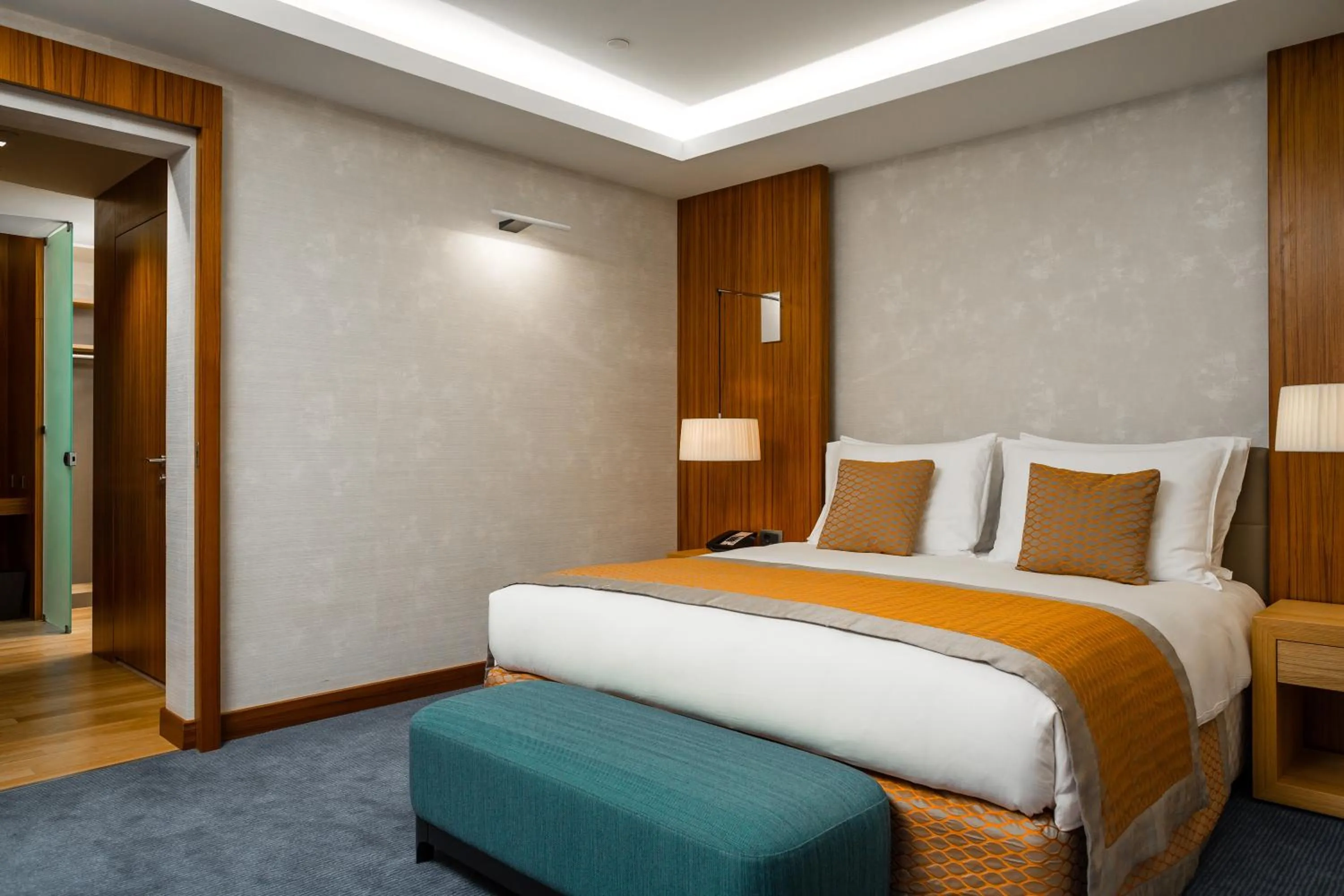 bunk bed in Radisson Blu M'Bamou Palace Hotel, Brazzaville