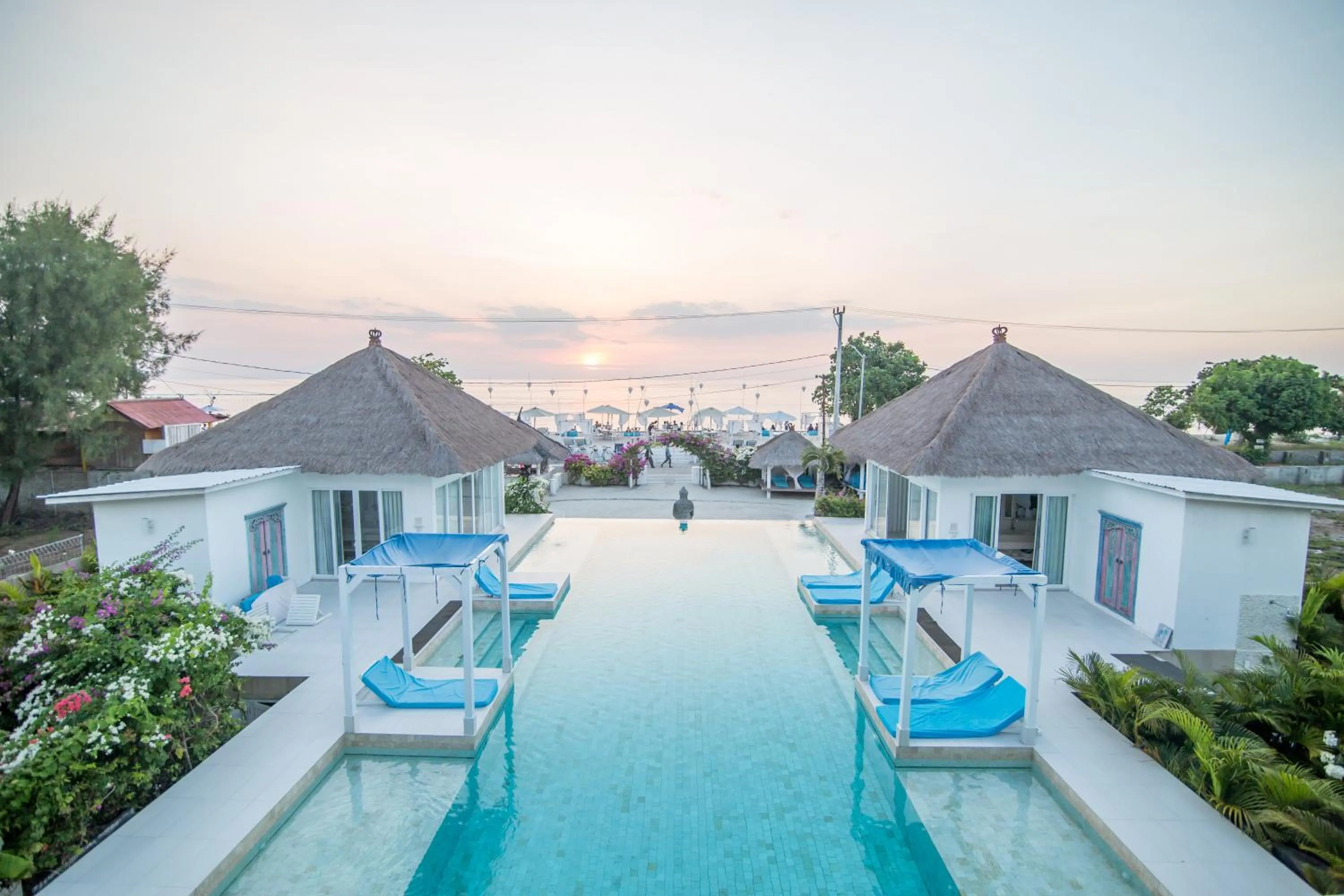 Swimming pool in Villa Gili Bali Beach