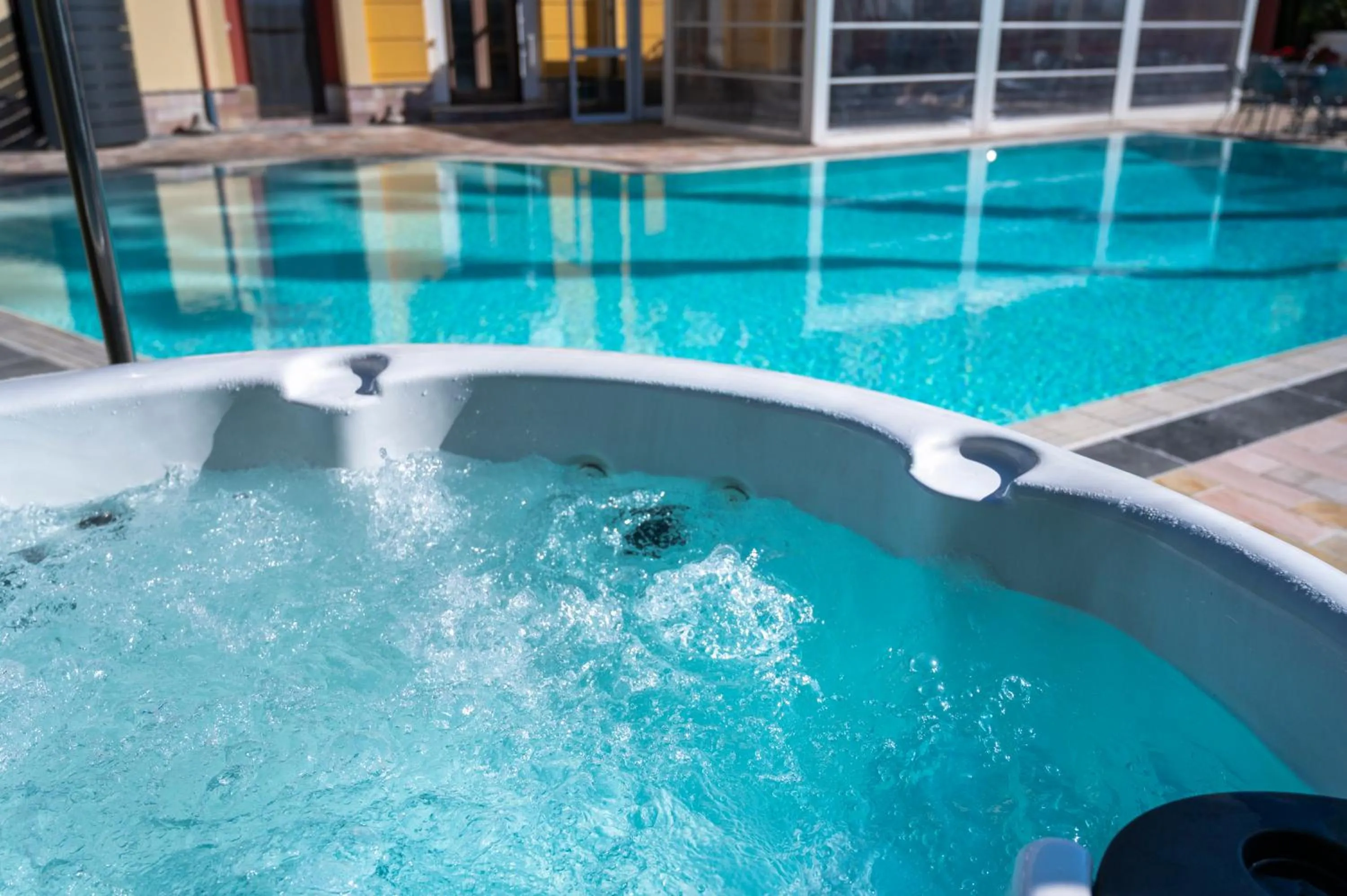 Swimming pool in Hotel Agora Sure Hotel Collection by Best Western