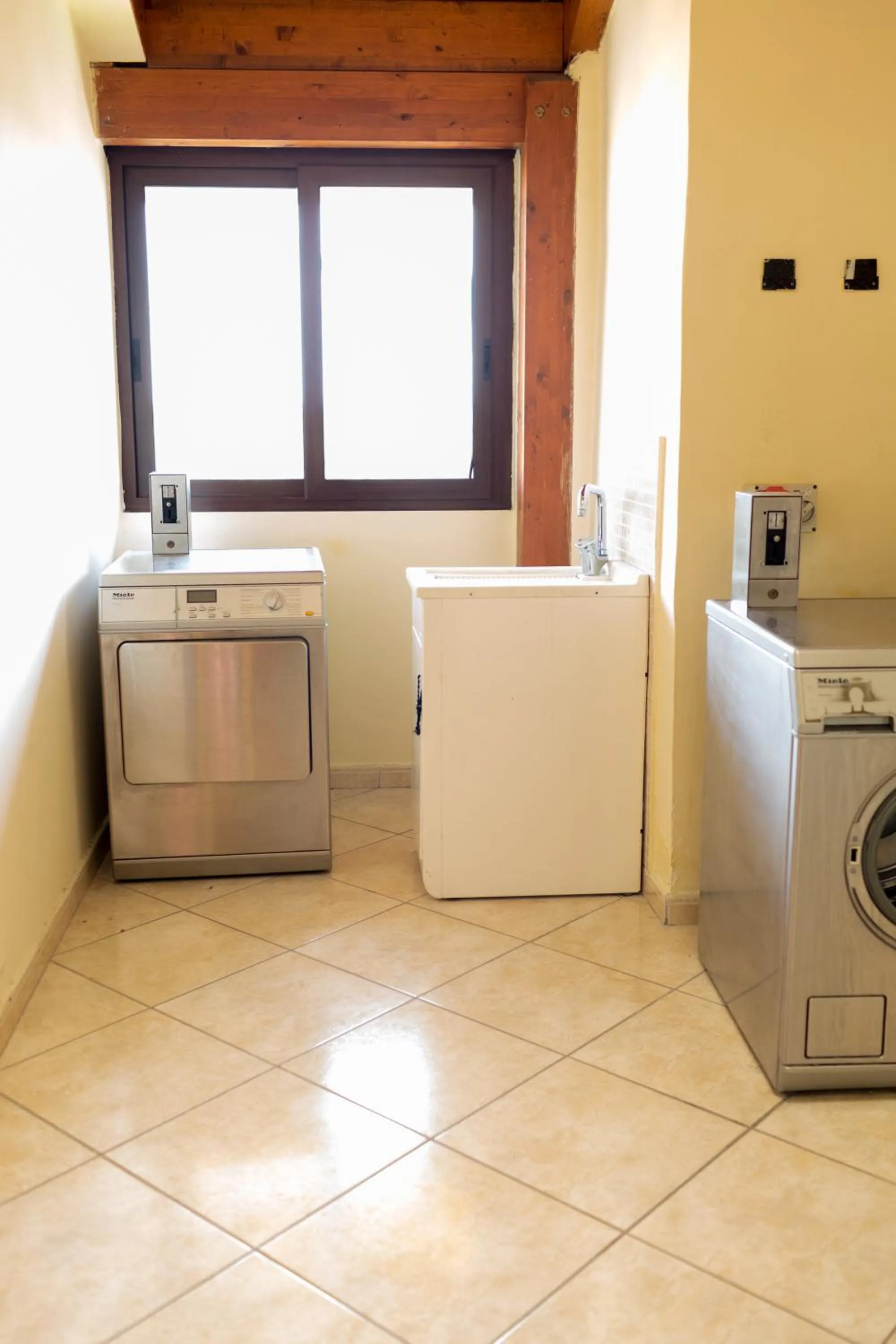 Area and facilities in Hotel Agora Sure Hotel Collection by Best Western