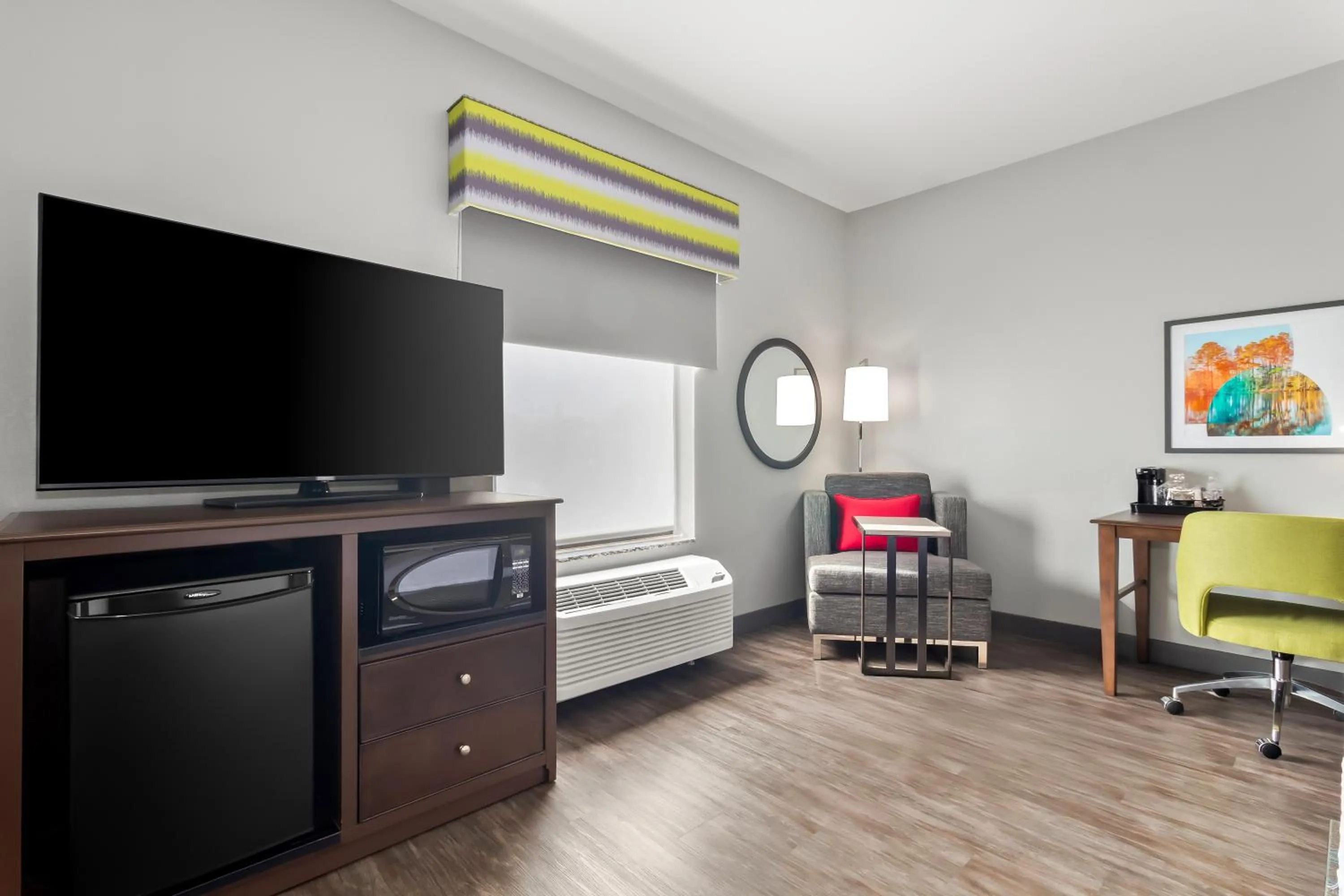 Bedroom in Hampton Inn & Suites - Hartsville, SC