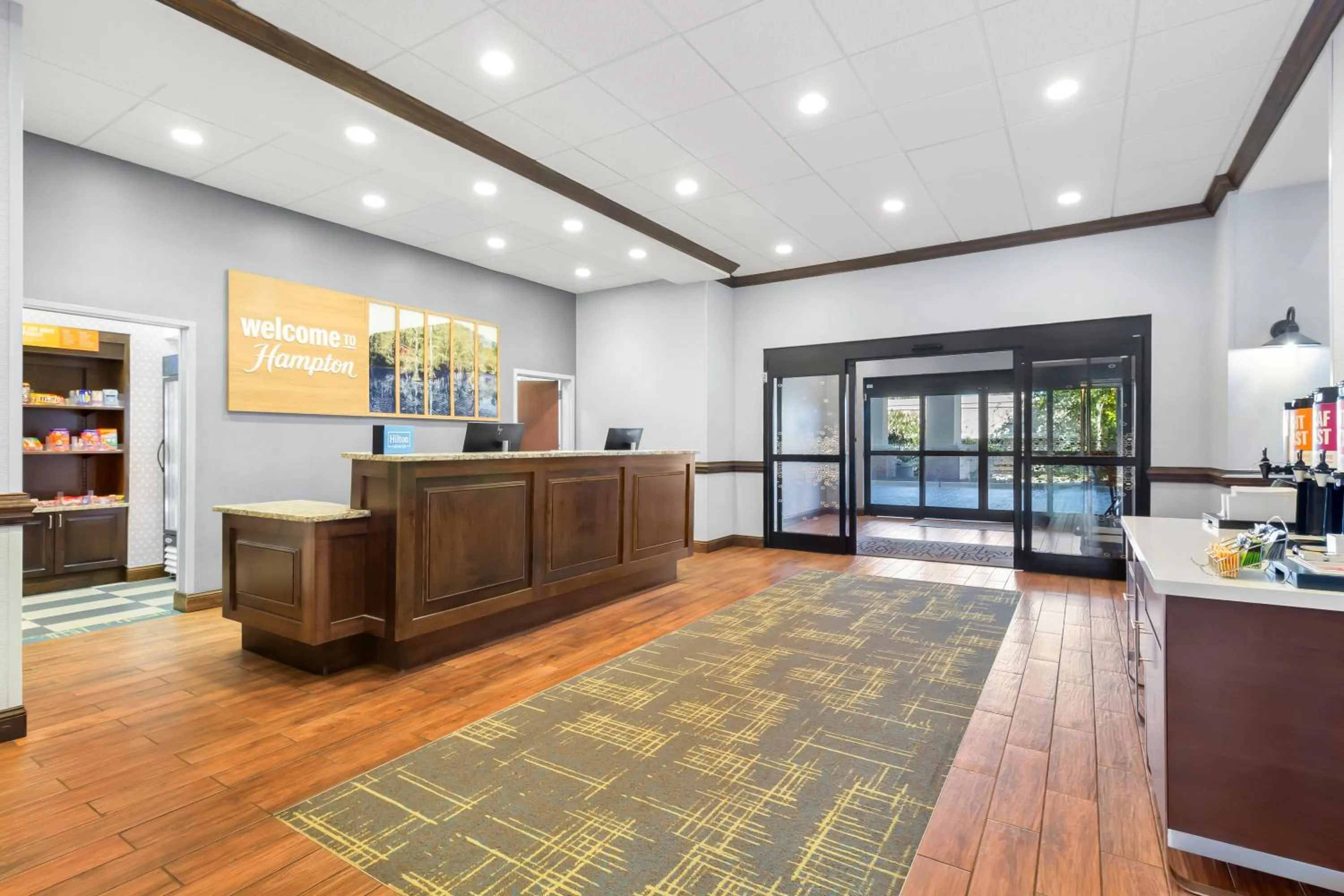 Lobby or reception in Hampton Inn & Suites - Hartsville, SC