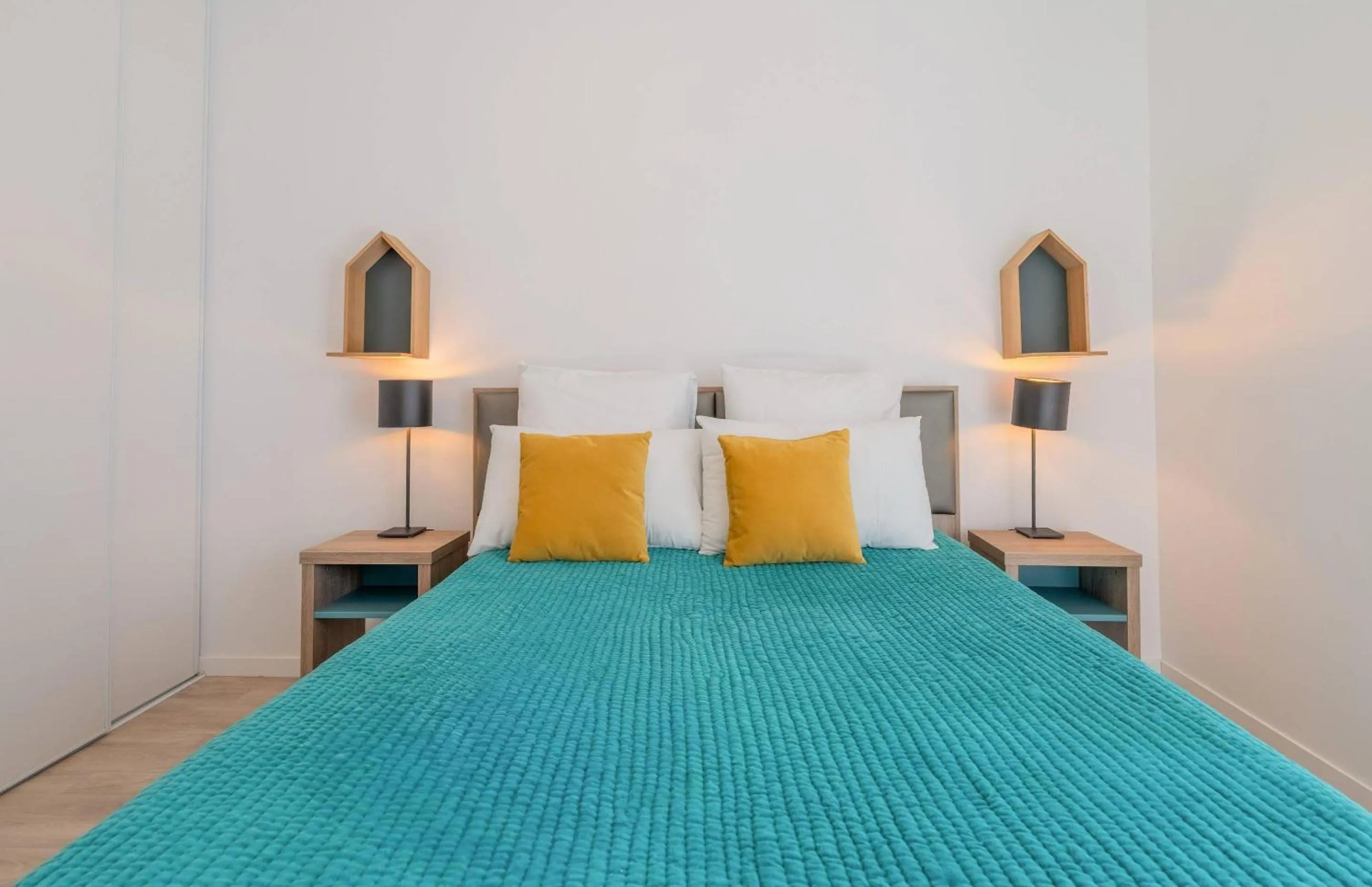 Bedroom, Bed in Quality Aparthotel Parc Marne la Vallée