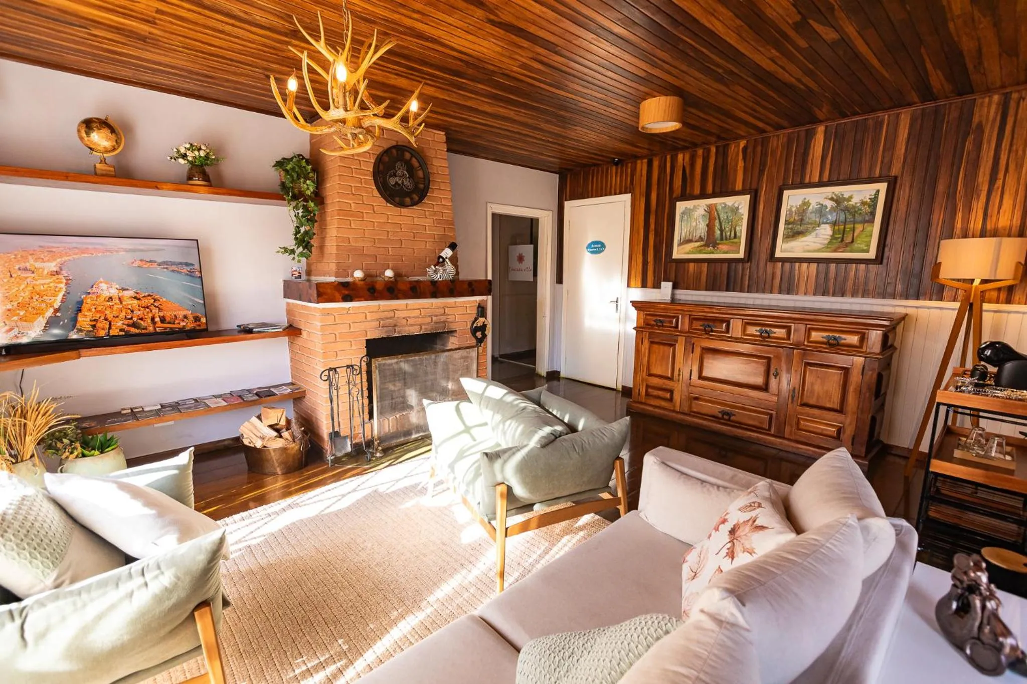 Living room in Pousada Vila Tio Lé