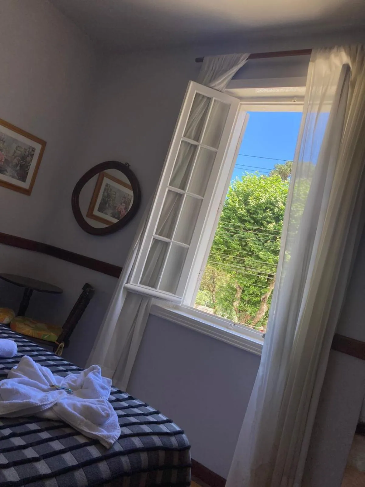 View (from property/room), Bed in Pousada Vila Tio Lé