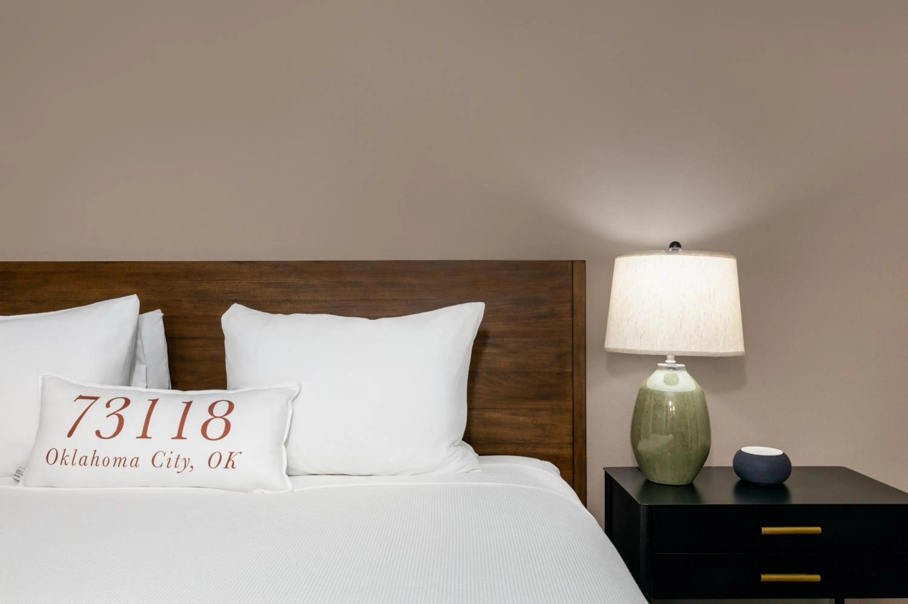 Bed in Hyatt Place OKC NW