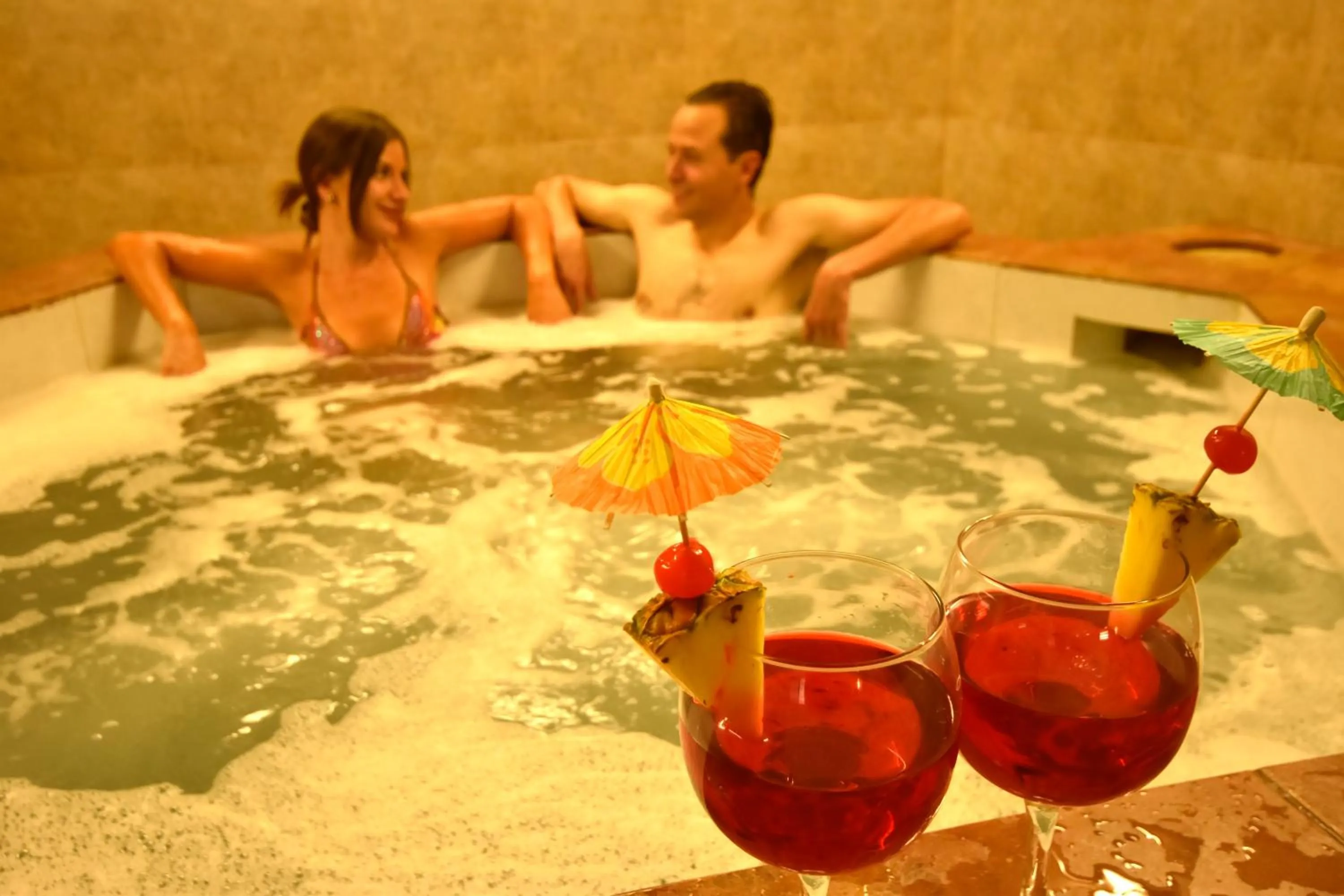 Hot Tub in Hotel Montecarlo