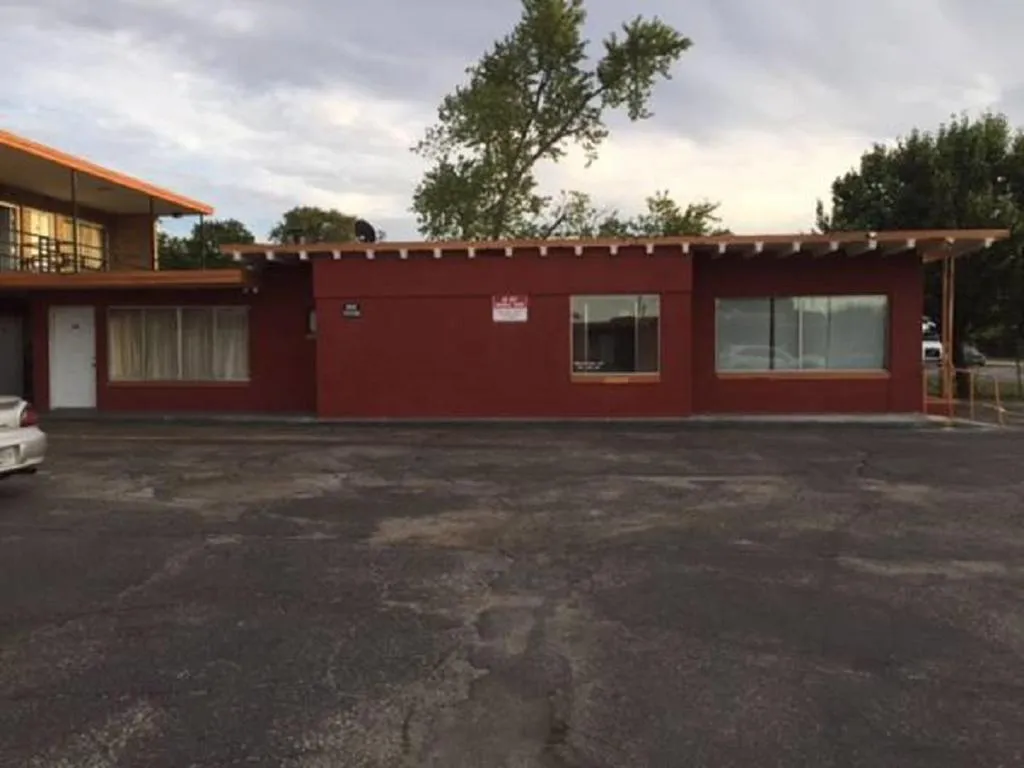 Statesman Inn